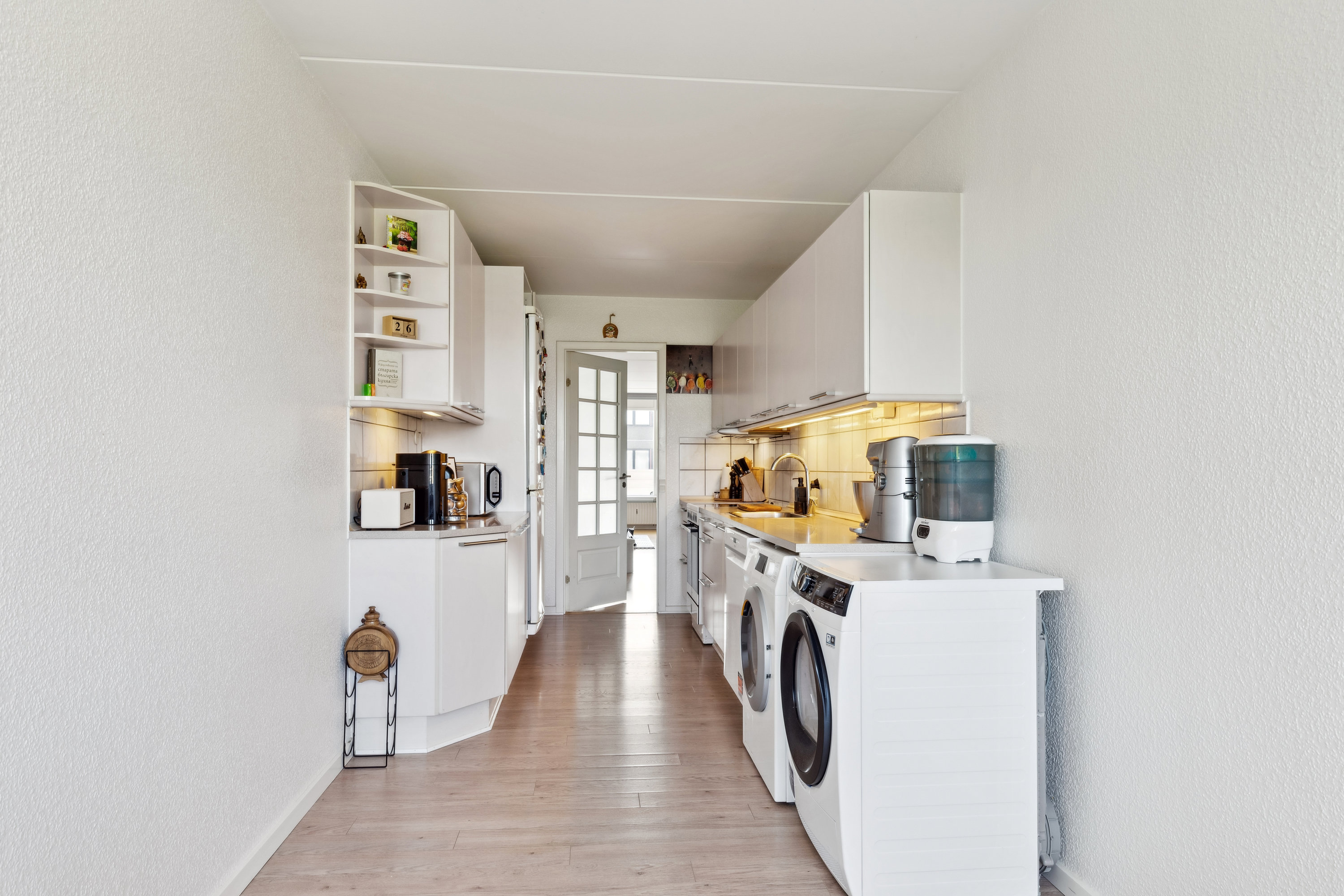 Fremhævet køkken billede i fuldskærmstilstand. Billede af Spaden D 1, 2. 3., Høje Taastrup, 2630 Taastrup