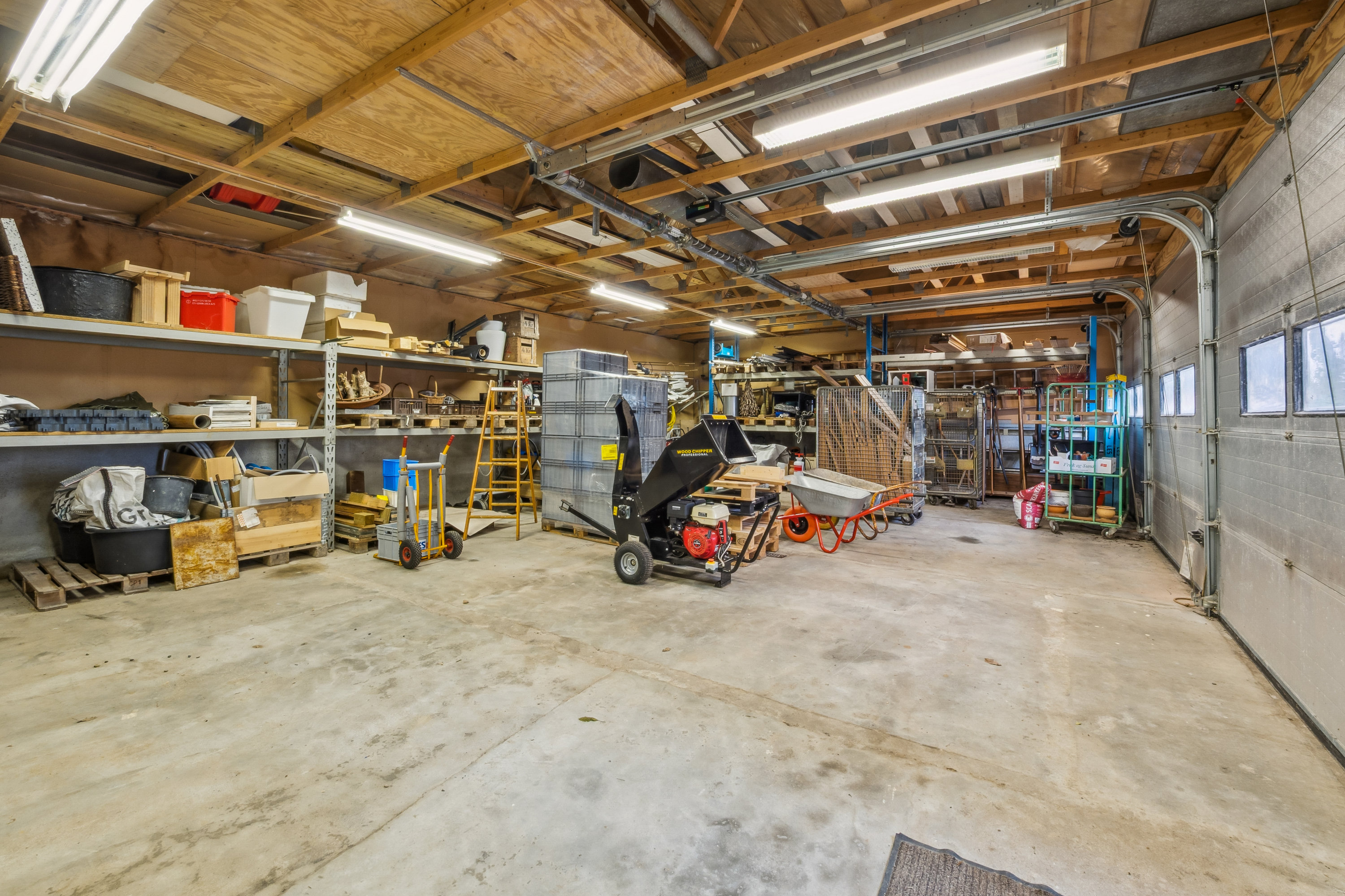 Fremhævet garage billede i fuldskærmstilstand. Billede af Ringvej 1, Lem, 7860 Spøttrup