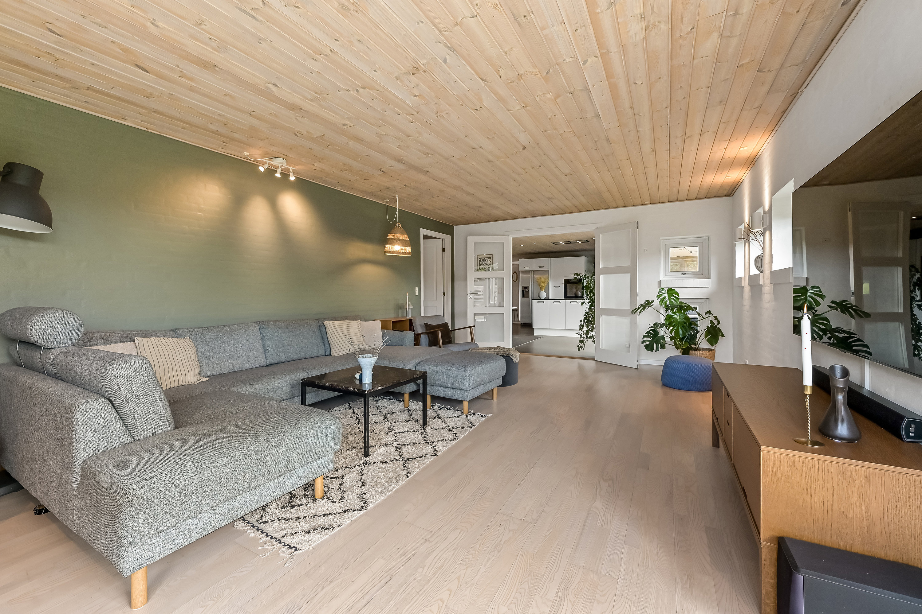 Fremhævet stue billede i fuldskærmstilstand. Billede af Engbjerg 42D, Snejbjerg, 7400 Herning