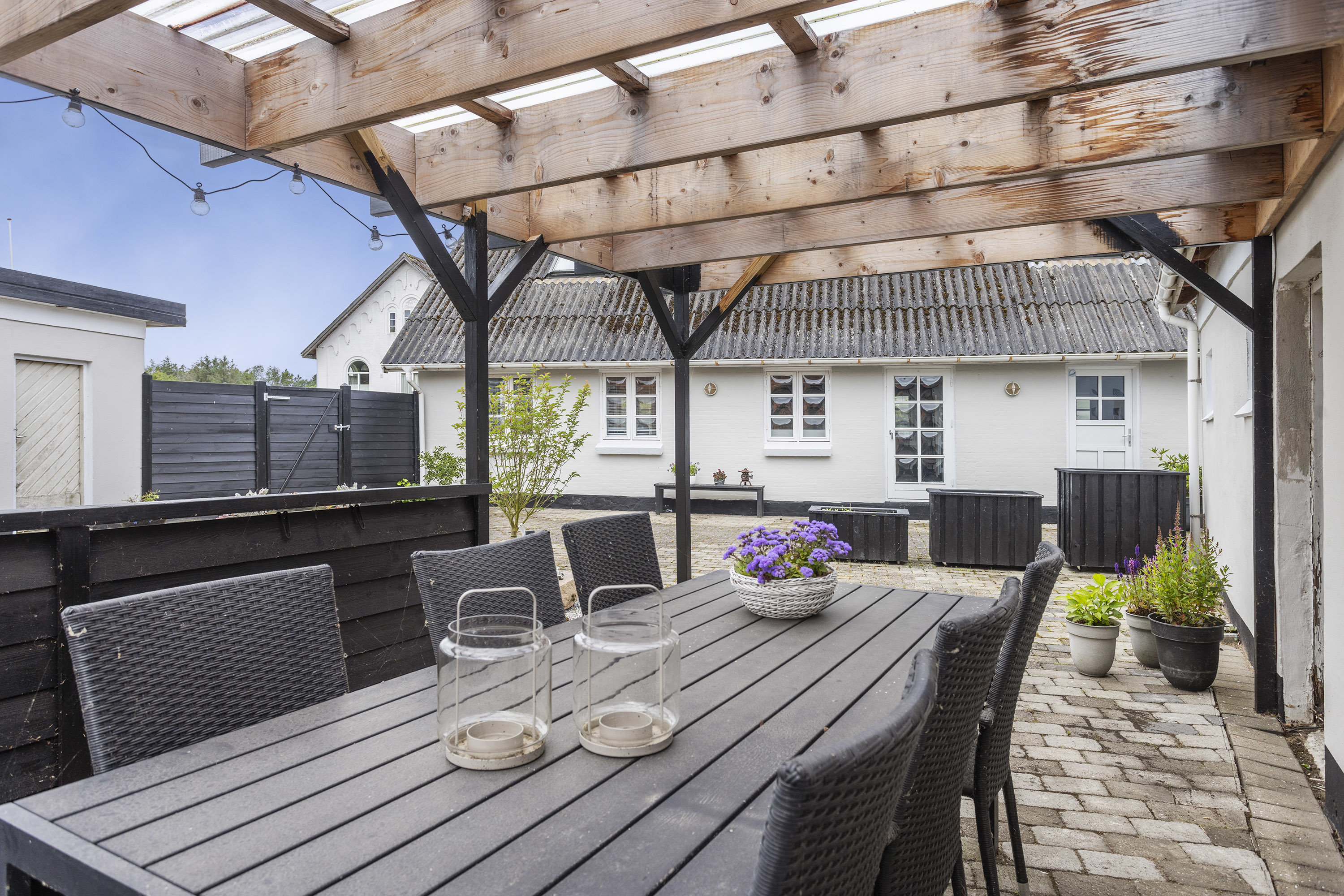 Fremhævet overdækket terrasse billede i fuldskærmstilstand. Billede af Østkystvejen 135, Lyngså, 9300 Sæby