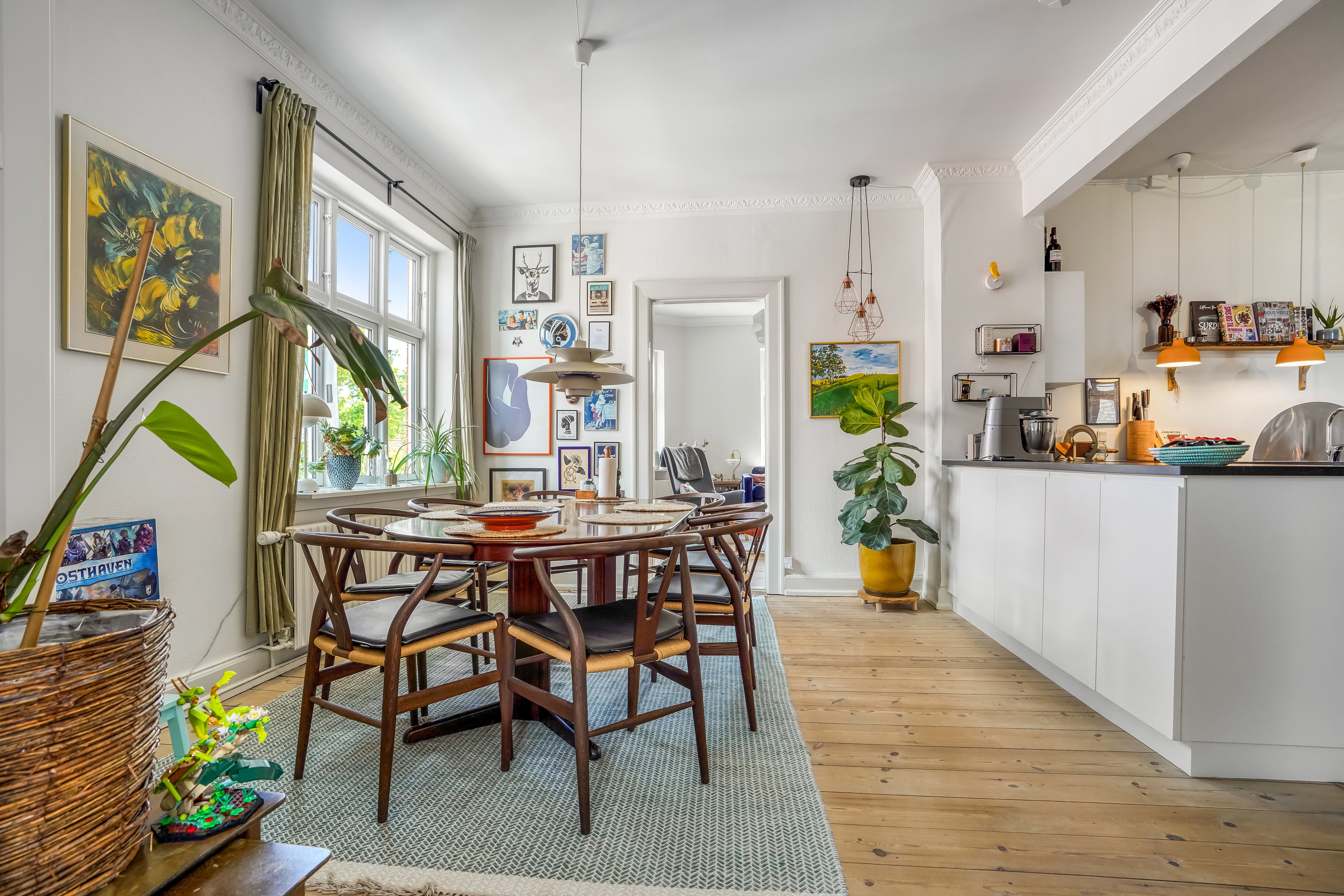 Fremhævet stue billede i fuldskærmstilstand. Billede af Nedergade 52, 2., 5000 Odense C