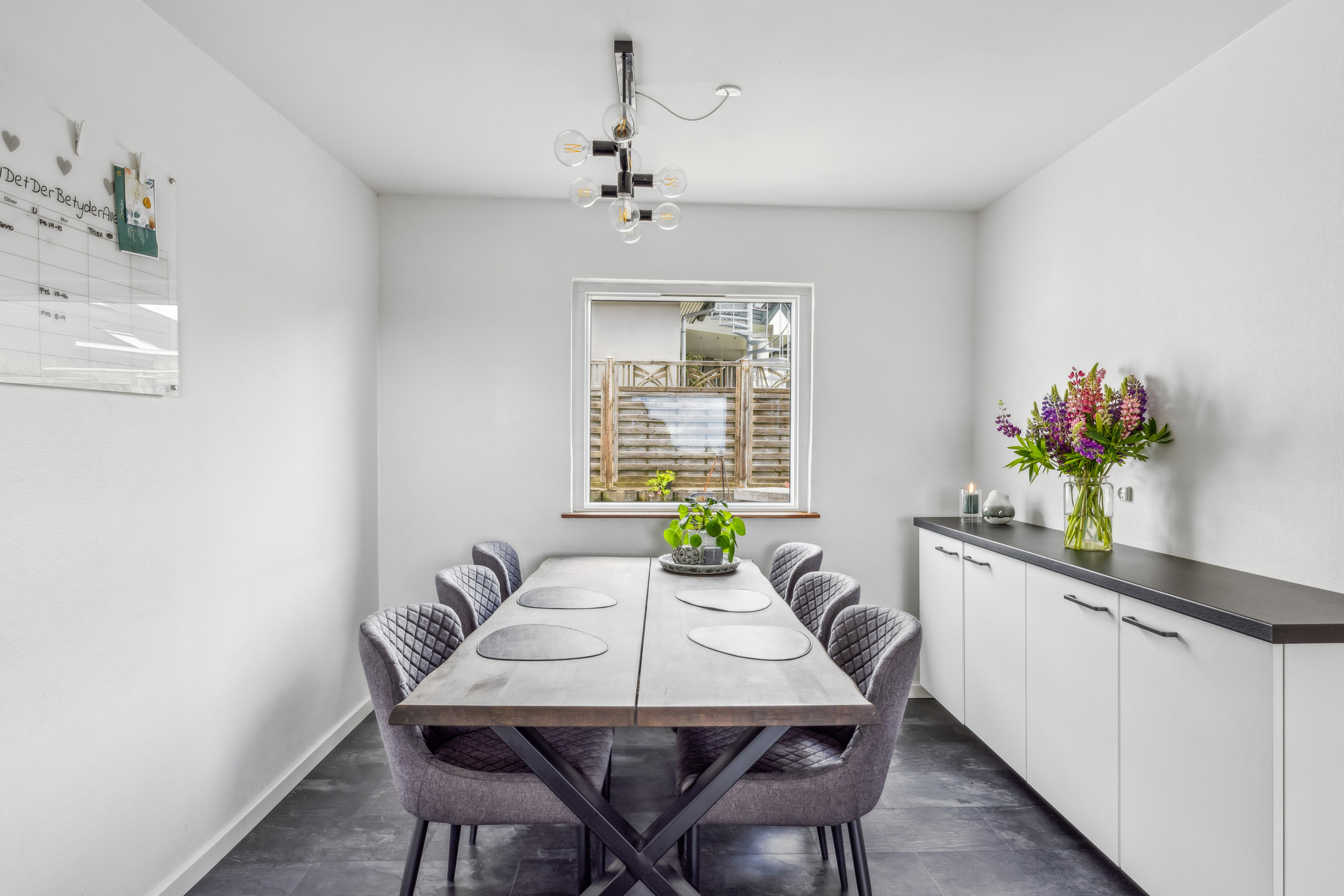 Fremhævet værelse billede i fuldskærmstilstand. Billede af Lerbakken 38, Følle, 8410 Rønde