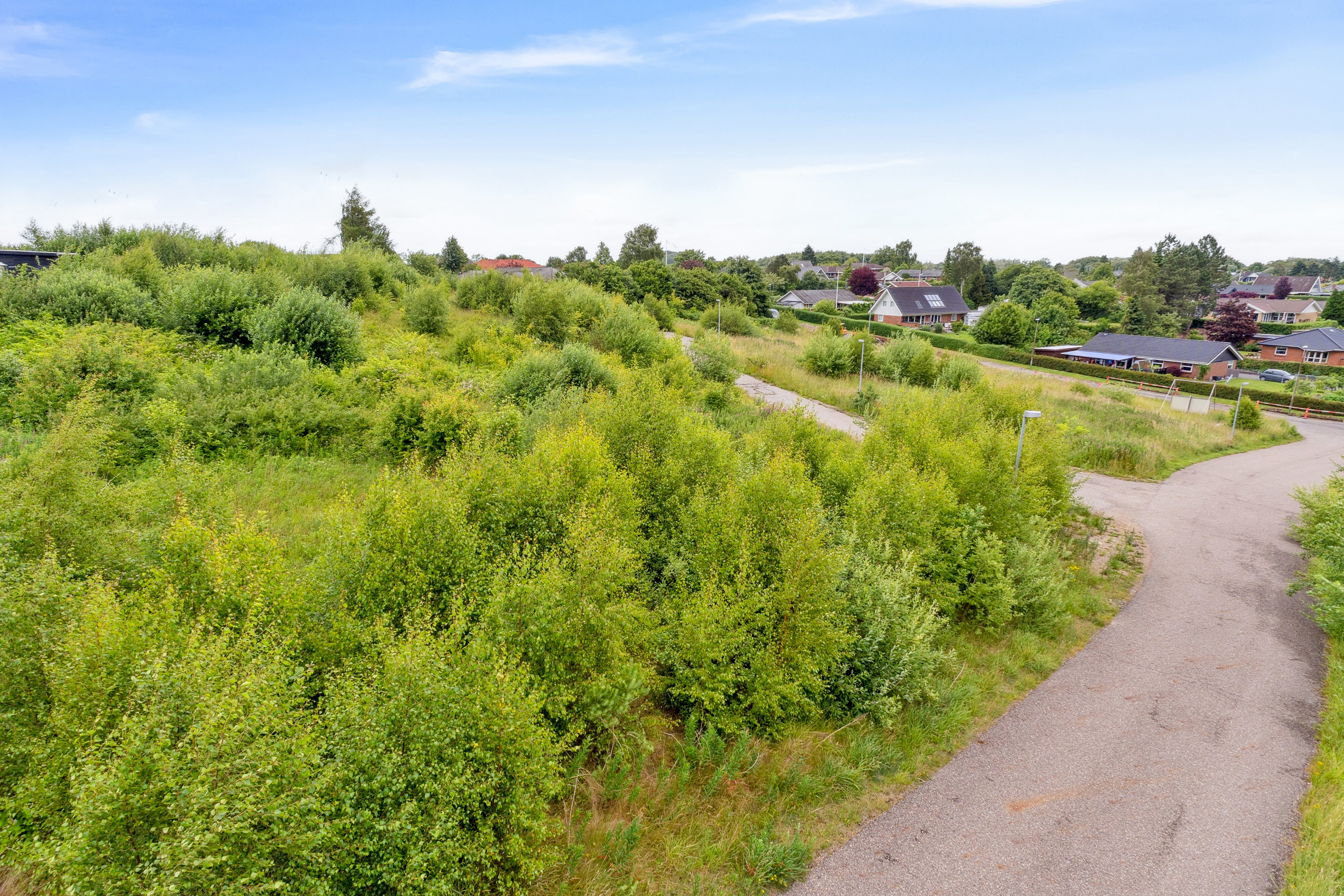 Miniaturebillede 1: set fra haven. Billede af Kløvermarken 11, Skallebølle, 5492 Vissenbjerg