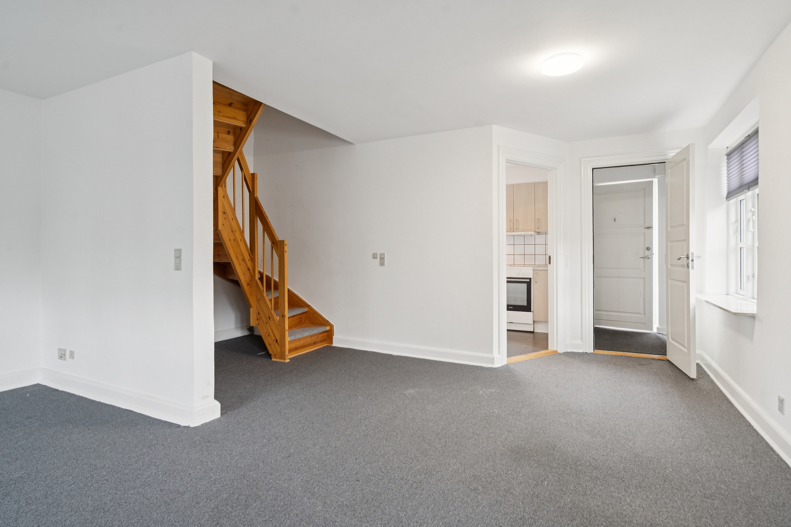 Fremhævet stue billede i fuldskærmstilstand. Billede af Nyborgvej 232A, 5220 Odense SØ