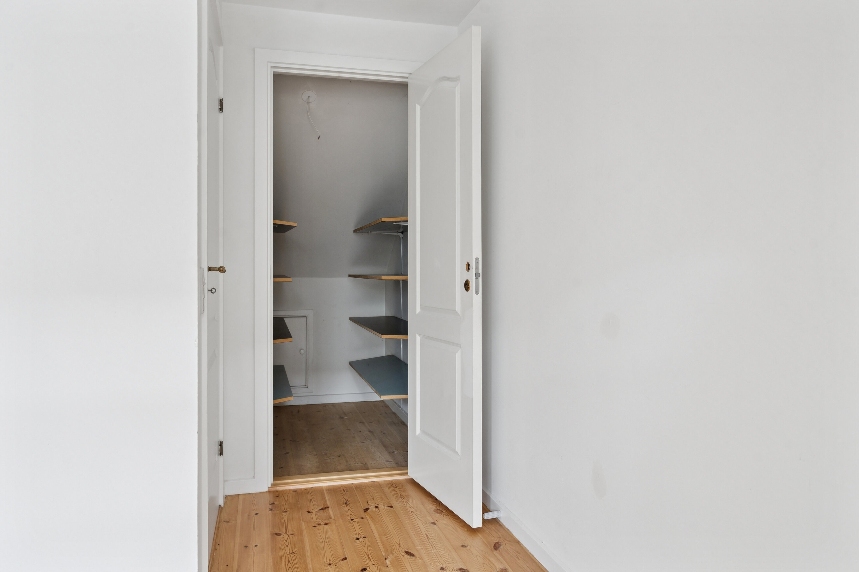 Fremhævet lager billede i fuldskærmstilstand. Billede af Nyborgvej 232A, 5220 Odense SØ