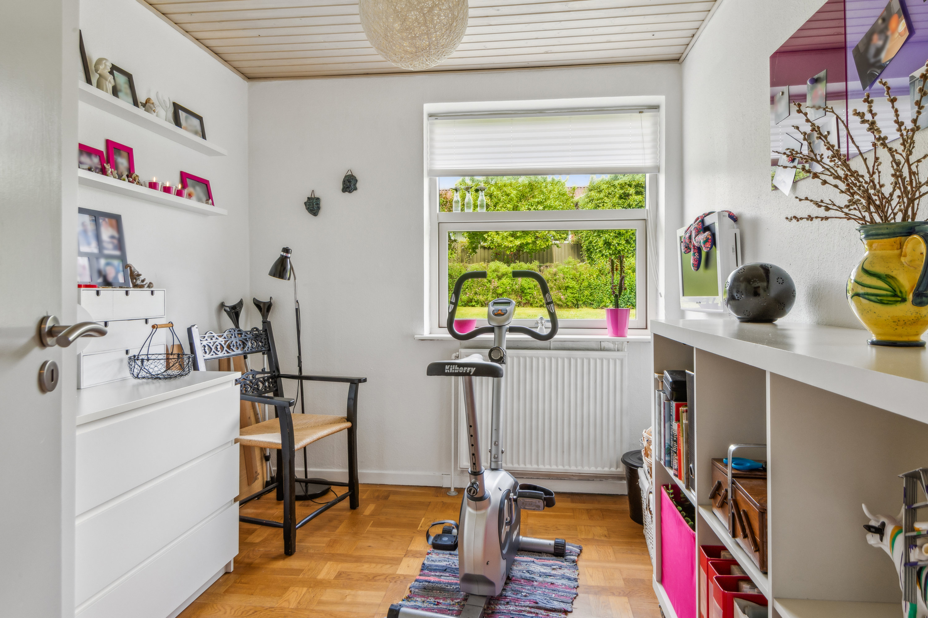 Fremhævet værelse billede i fuldskærmstilstand. Billede af Skiverenvej 12, 9220 Aalborg Øst