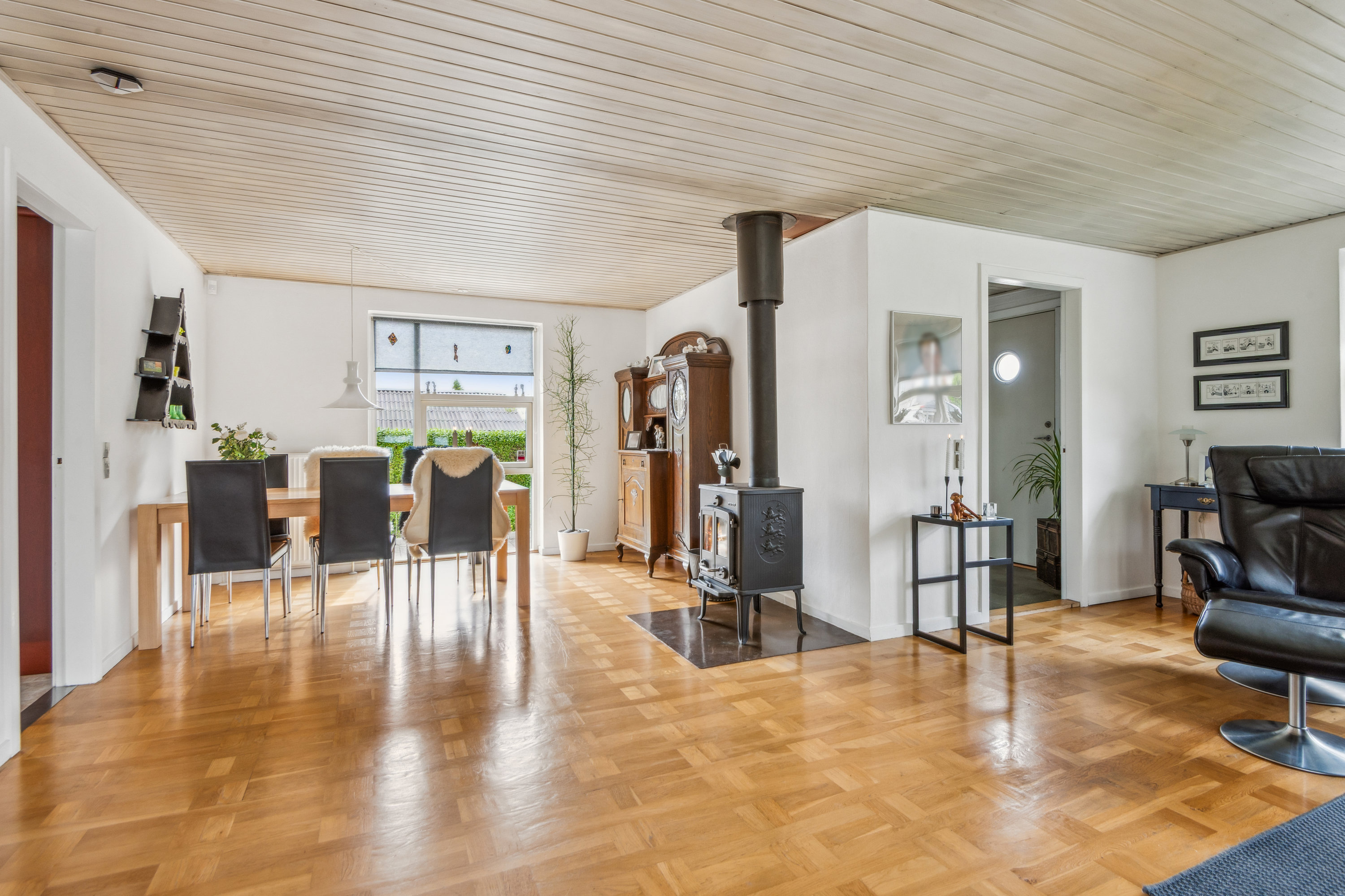 Miniaturebillede 2: stue. Billede af Skiverenvej 12, 9220 Aalborg Øst