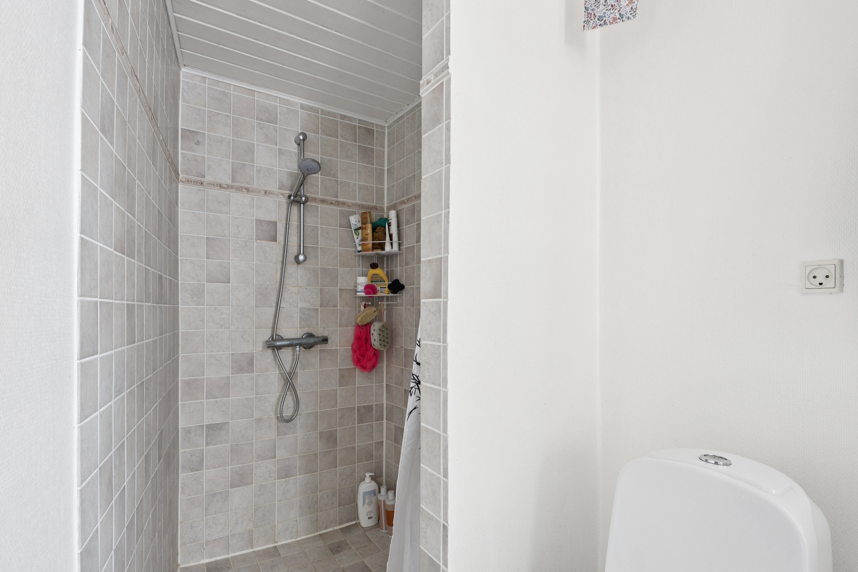 Fremhævet badeværelse billede i fuldskærmstilstand. Billede af Østergade 26, 4660 Store Heddinge