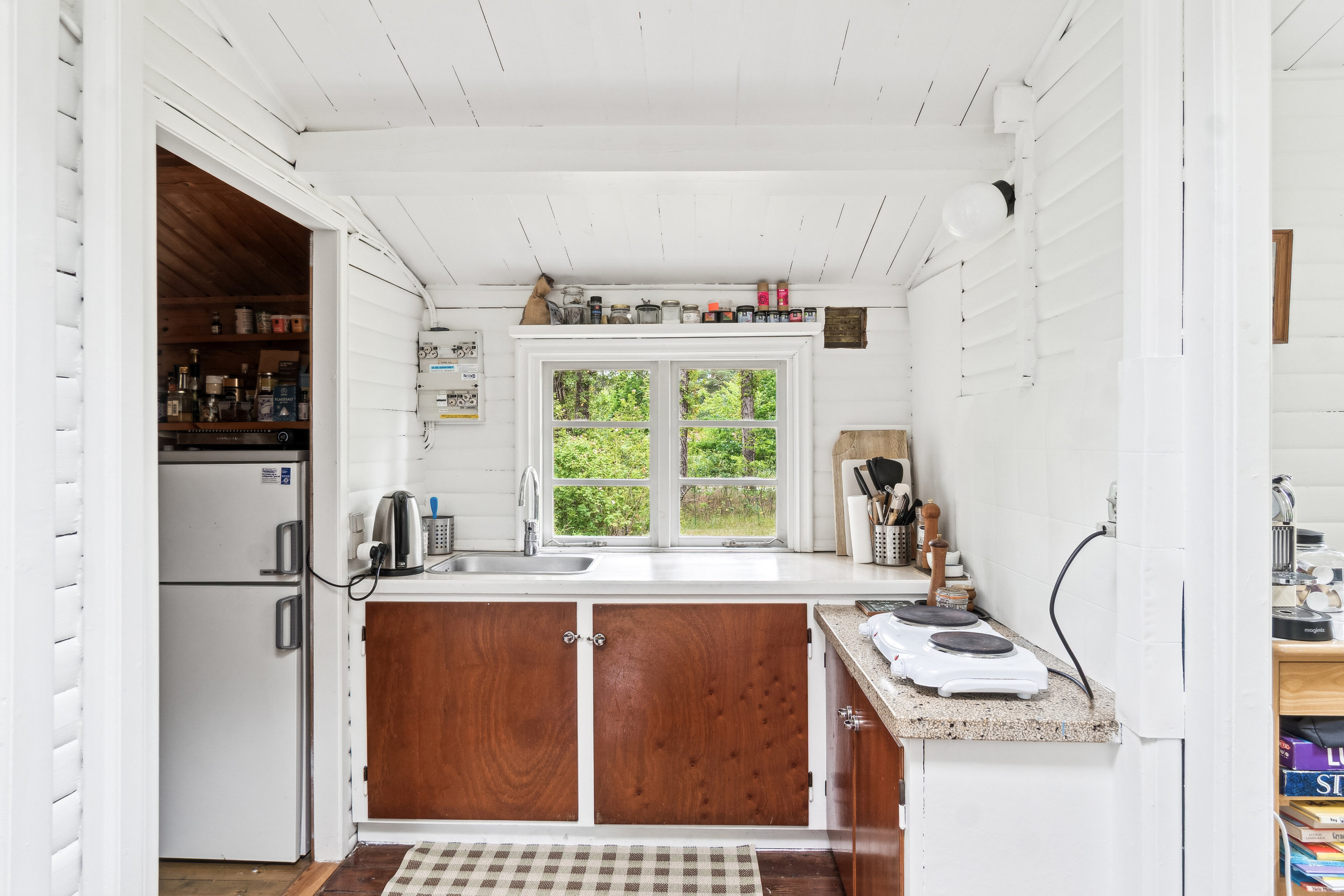 Fremhævet køkken billede i fuldskærmstilstand. Billede af Rørvig Kirkevej 27, 4581 Rørvig