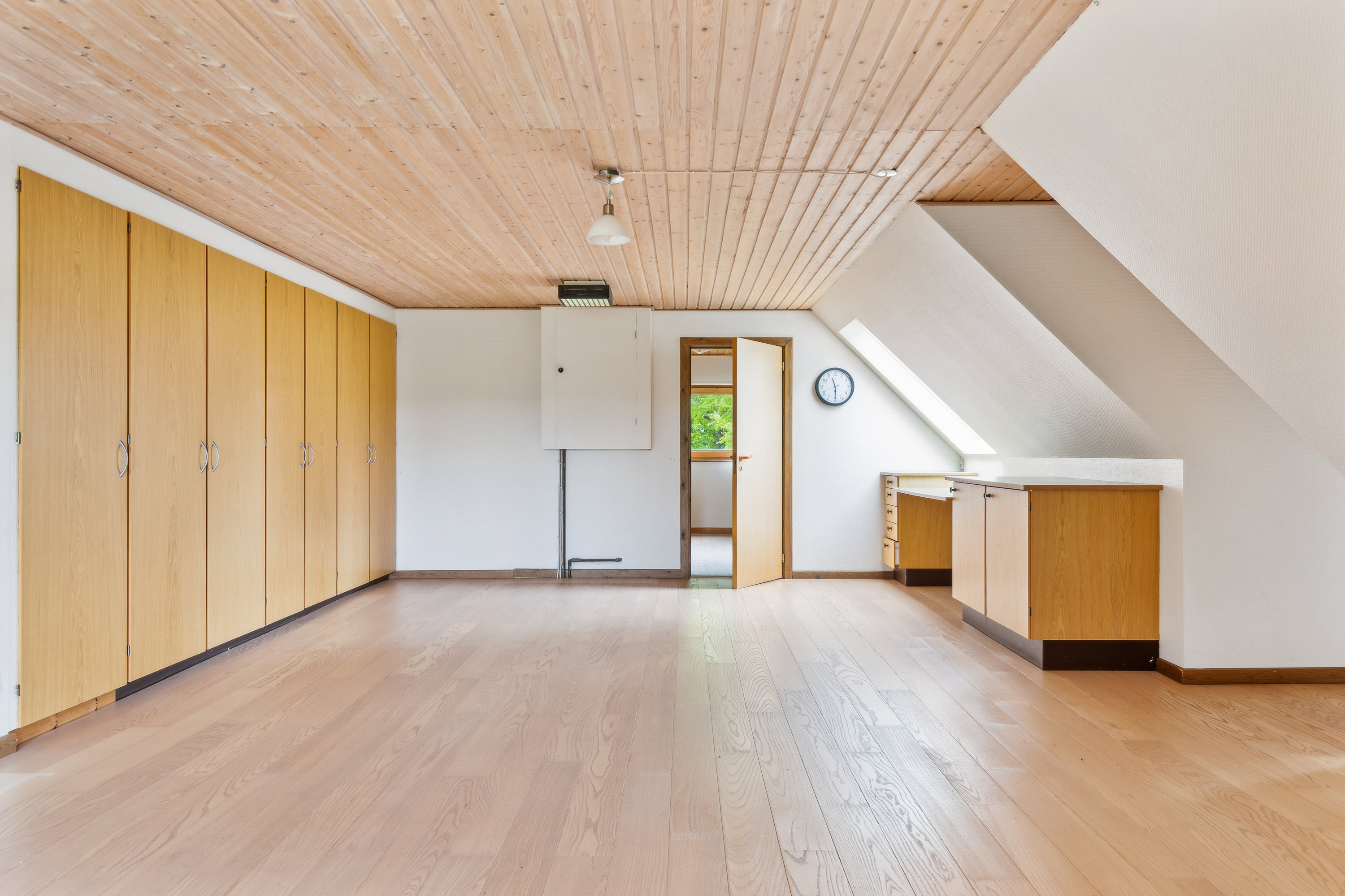 Fremhævet stue billede i fuldskærmstilstand. Billede af Kragevigvej 1, Kragerup, 4291 Ruds Vedby