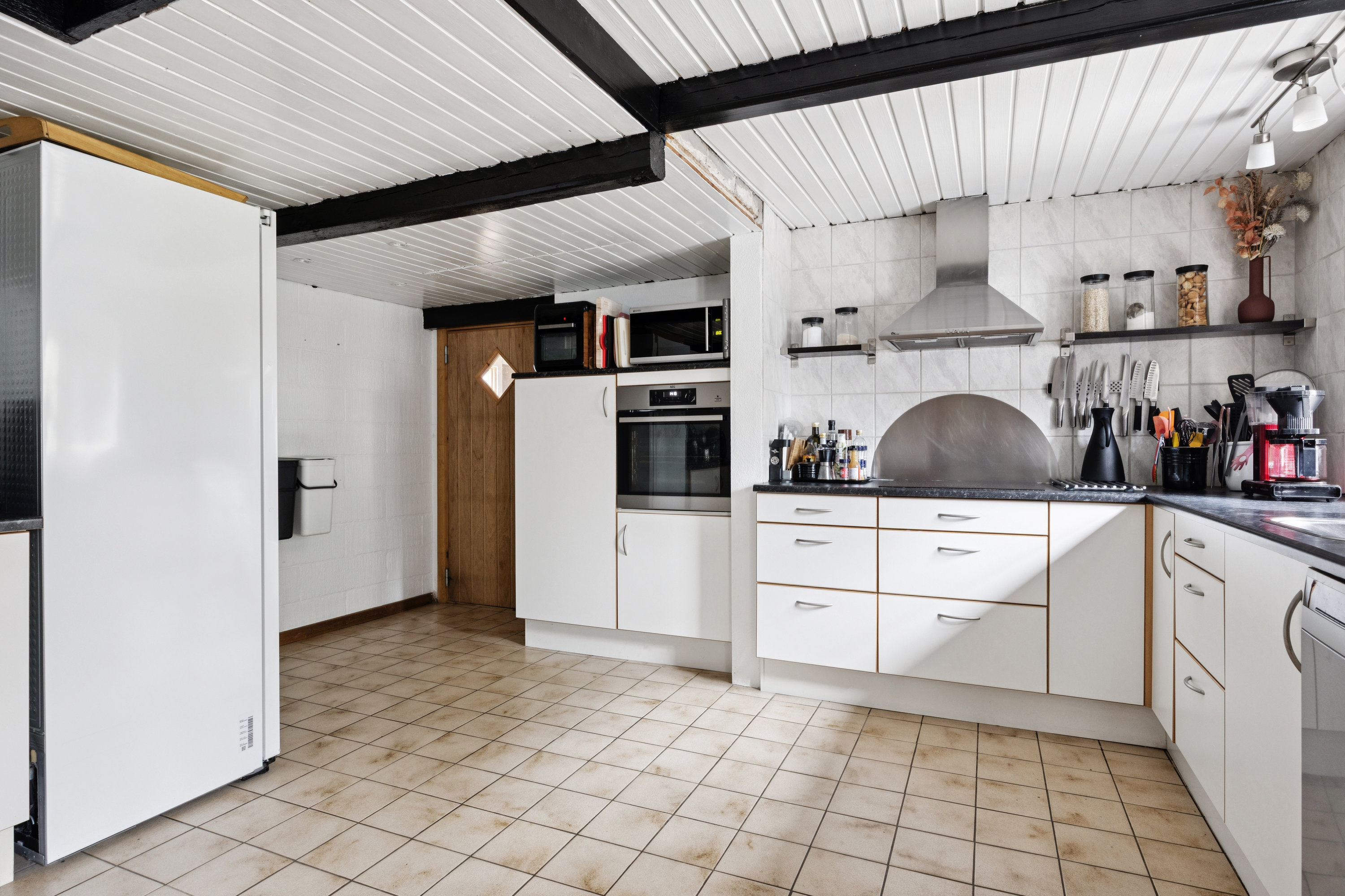 Fremhævet køkken alrum billede i fuldskærmstilstand. Billede af Tommestrupvej 19, Tommestrup, 4660 Store Heddinge