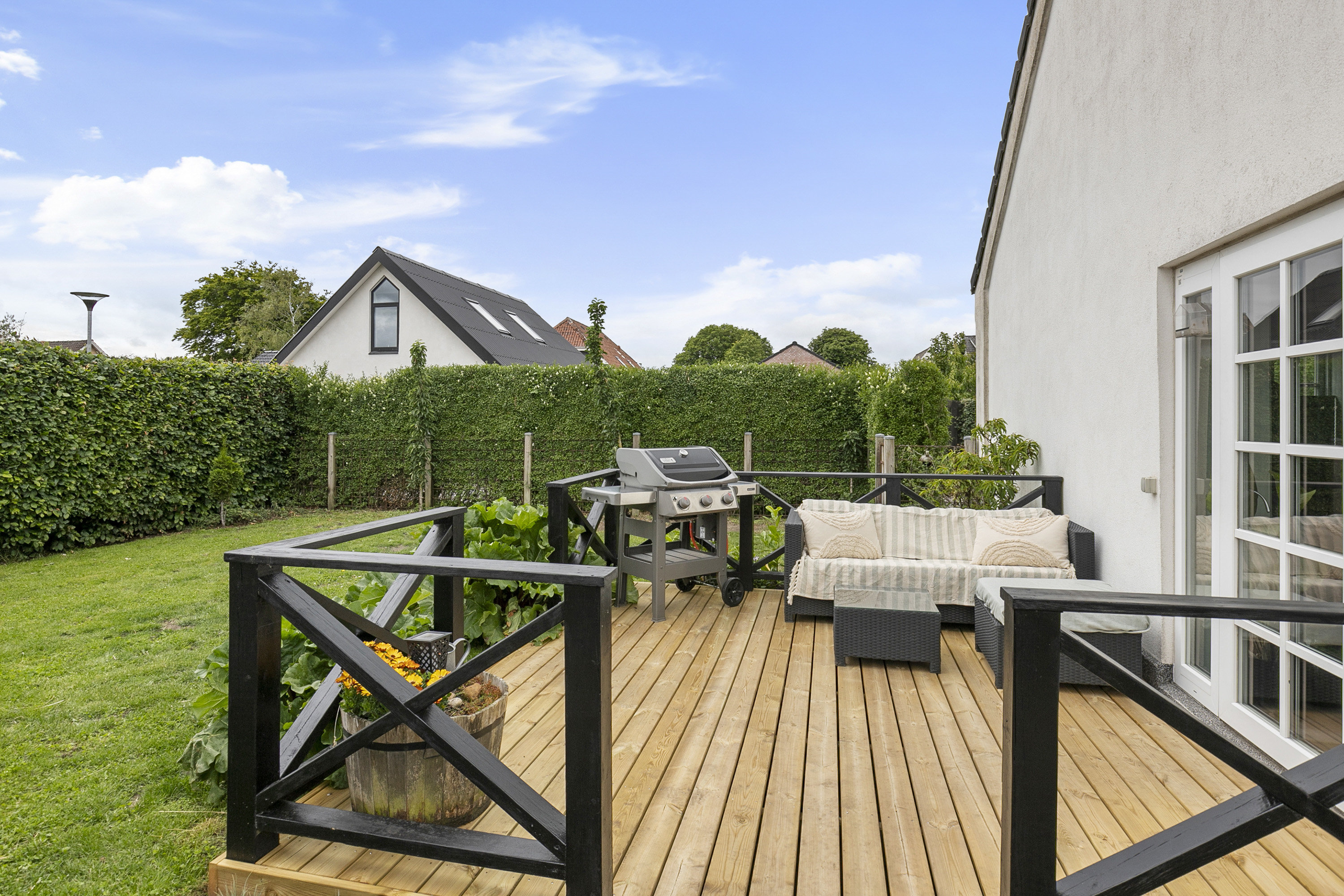 Fremhævet terrasse billede i fuldskærmstilstand. Billede af Damgade 2, 9700 Brønderslev