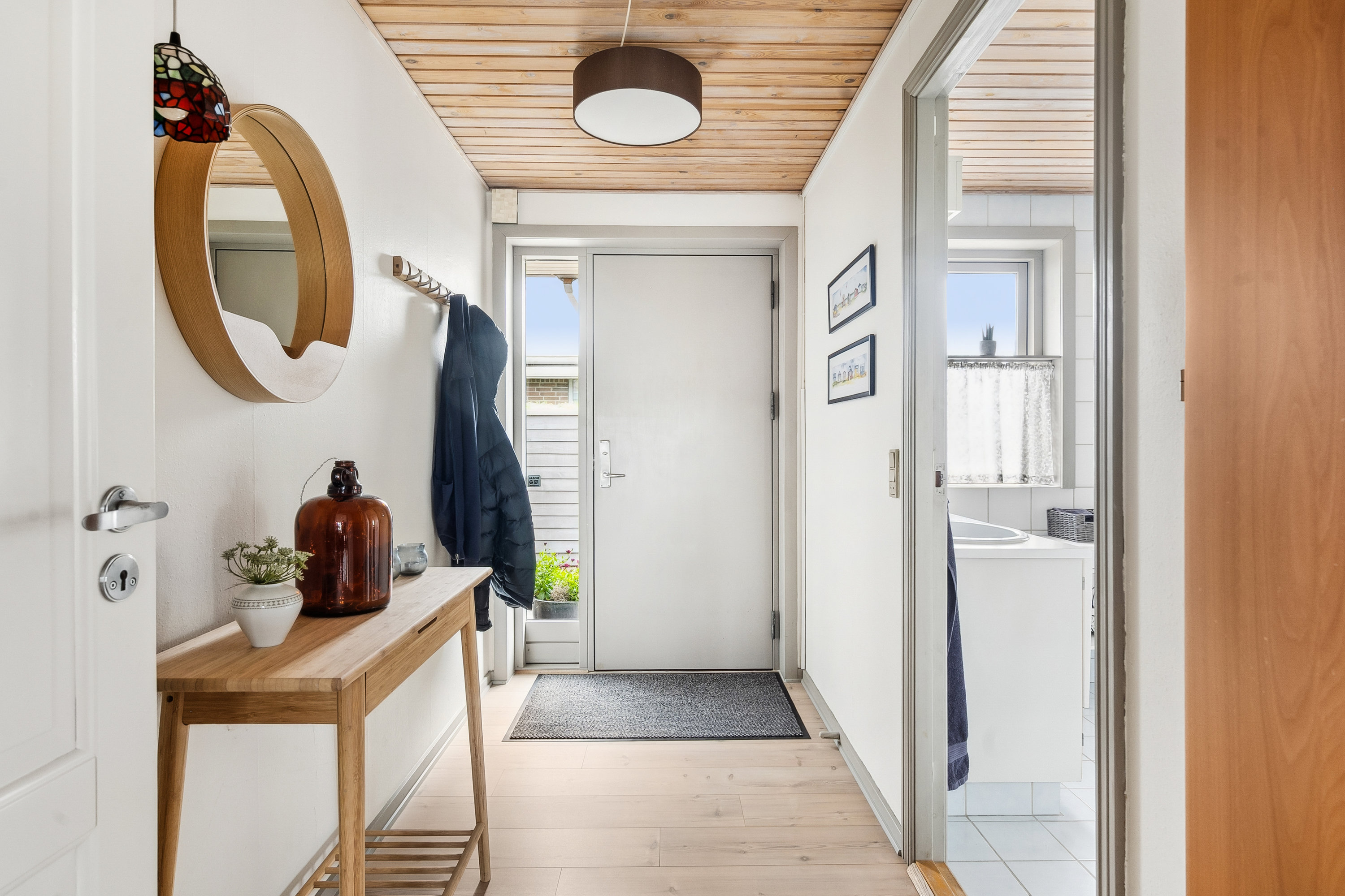 Fremhævet entré billede i fuldskærmstilstand. Billede af Søparken 10, 6862 Tistrup