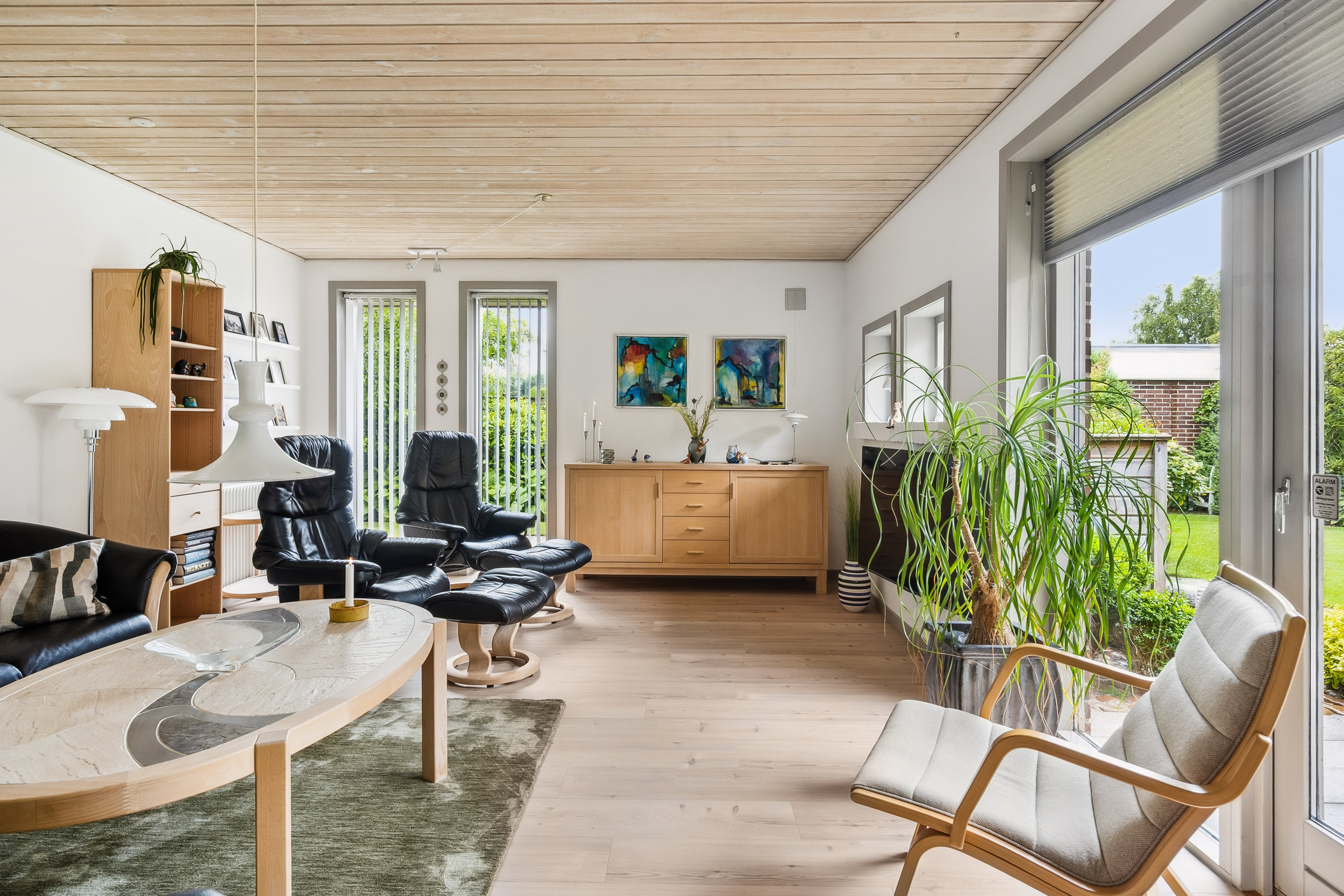 Fremhævet stue billede i fuldskærmstilstand. Billede af Søparken 10, 6862 Tistrup