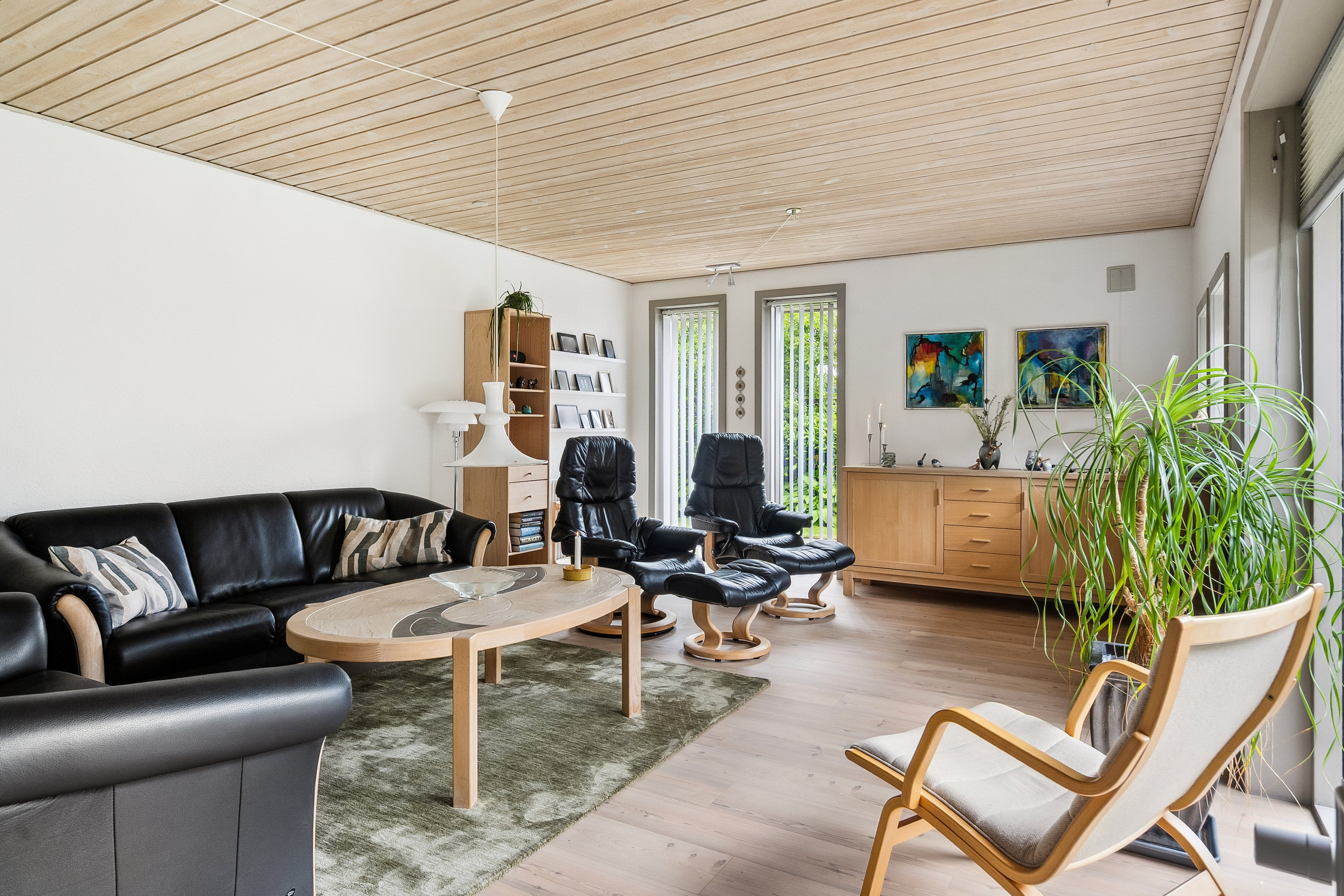 Fremhævet stue billede i fuldskærmstilstand. Billede af Søparken 10, 6862 Tistrup