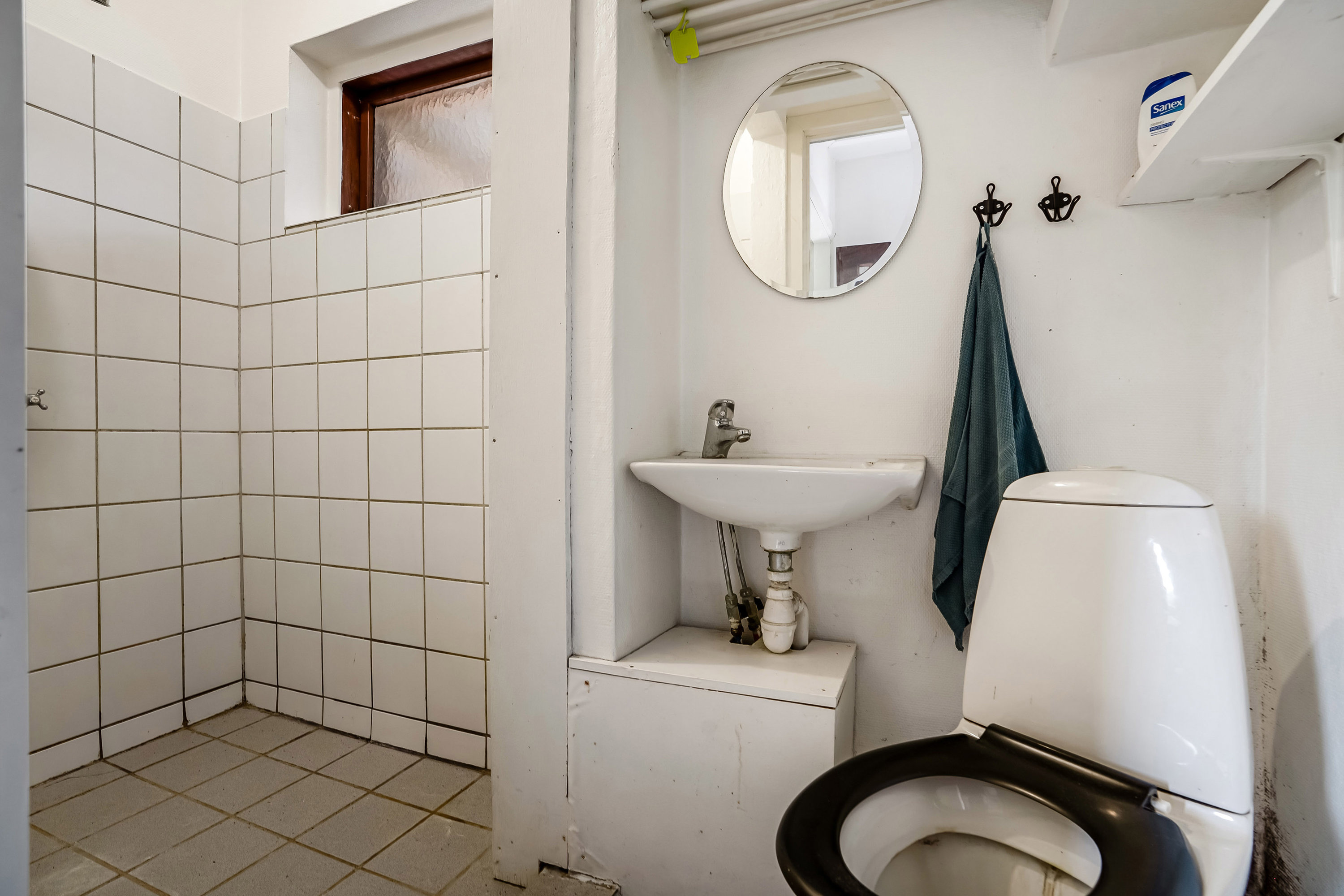 Fremhævet toilet billede i fuldskærmstilstand. Billede af Tallerupvej 73C, Tommerup St, 5690 Tommerup