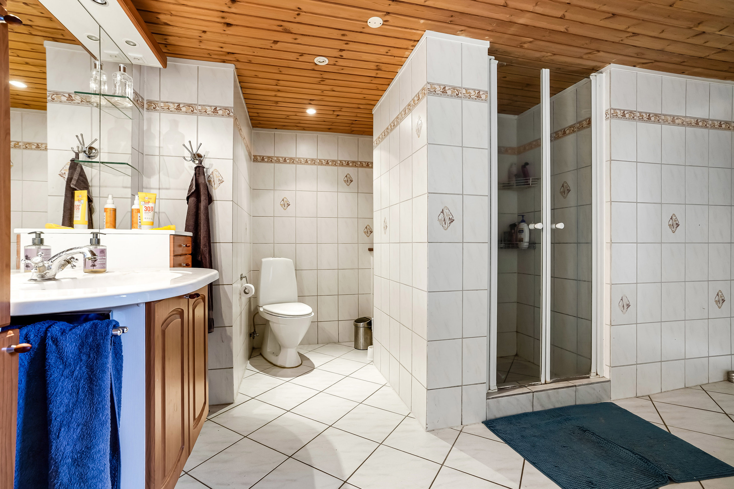 Fremhævet badeværelse billede i fuldskærmstilstand. Billede af Tallerupvej 73C, Tommerup St, 5690 Tommerup