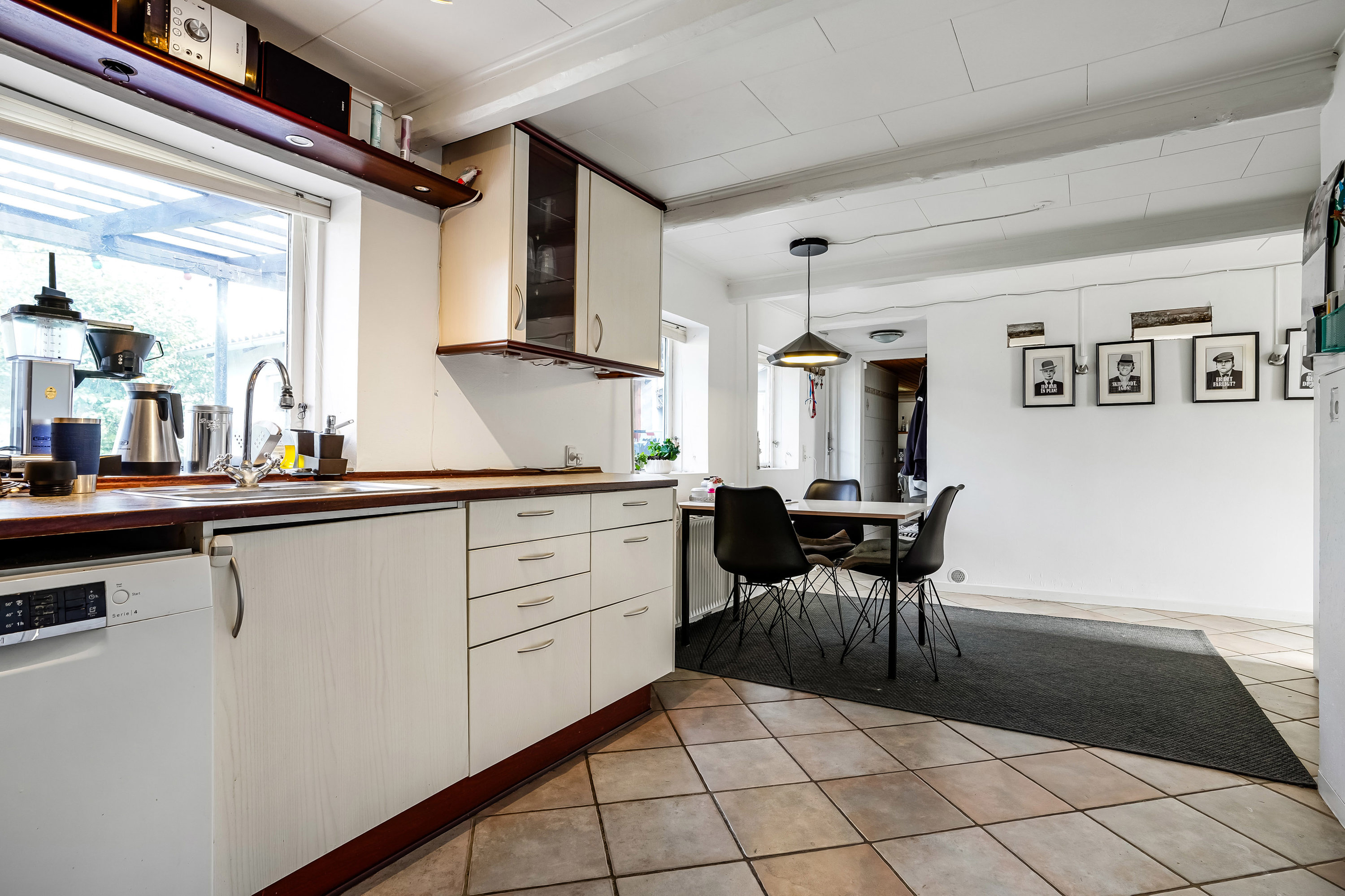 Fremhævet køkken billede i fuldskærmstilstand. Billede af Tallerupvej 73C, Tommerup St, 5690 Tommerup