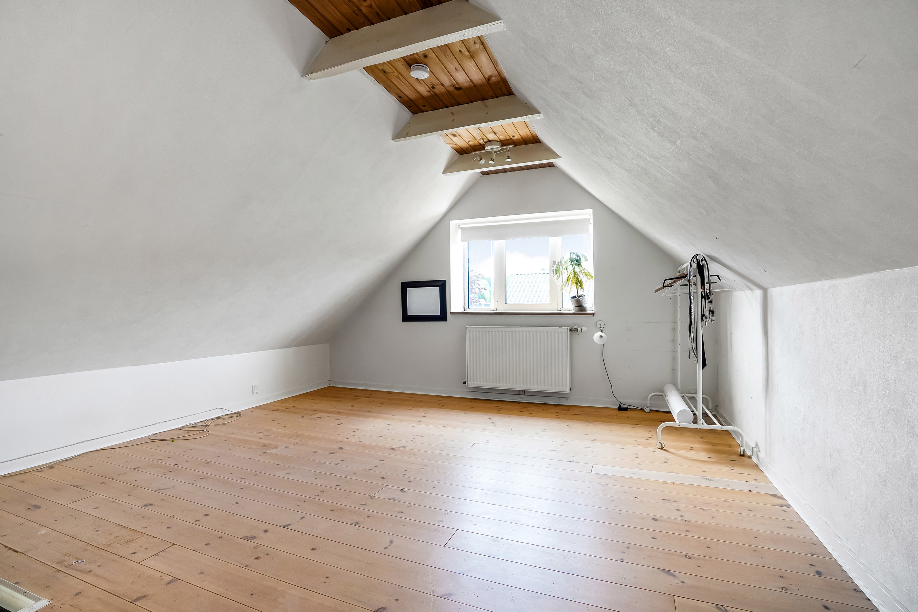 Fremhævet værelse billede i fuldskærmstilstand. Billede af Tallerupvej 73C, Tommerup St, 5690 Tommerup