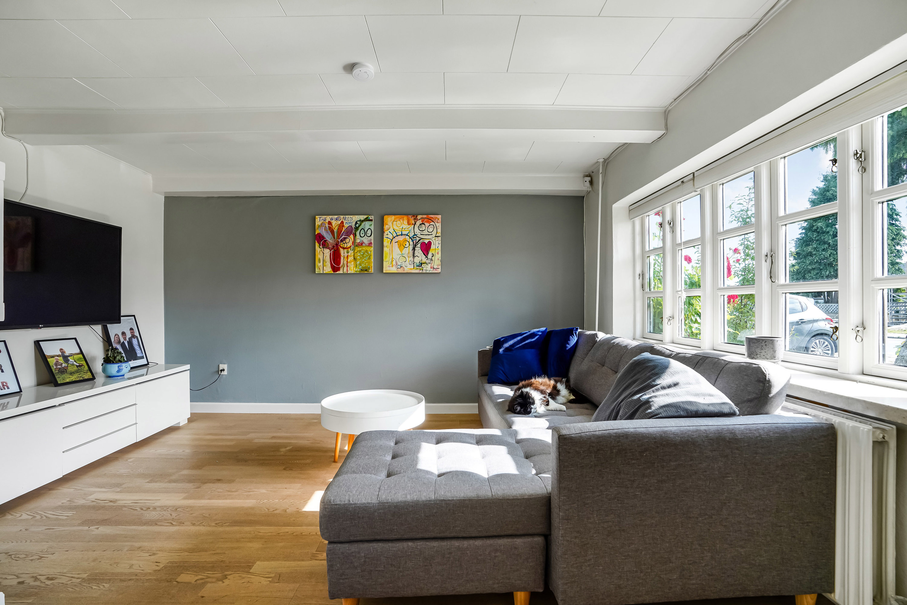 Fremhævet stue billede i fuldskærmstilstand. Billede af Tallerupvej 73C, Tommerup St, 5690 Tommerup