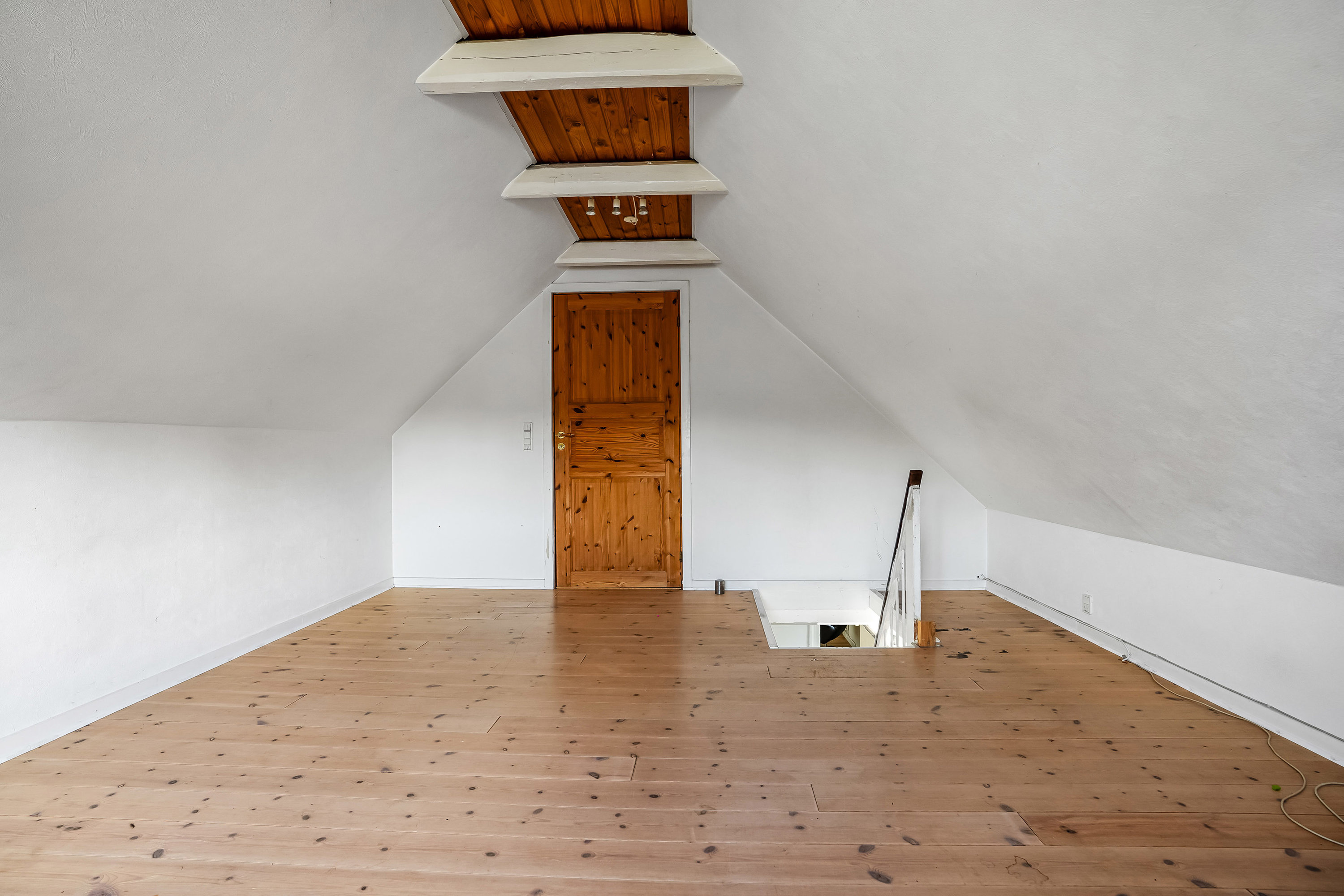 Fremhævet værelse billede i fuldskærmstilstand. Billede af Tallerupvej 73C, Tommerup St, 5690 Tommerup