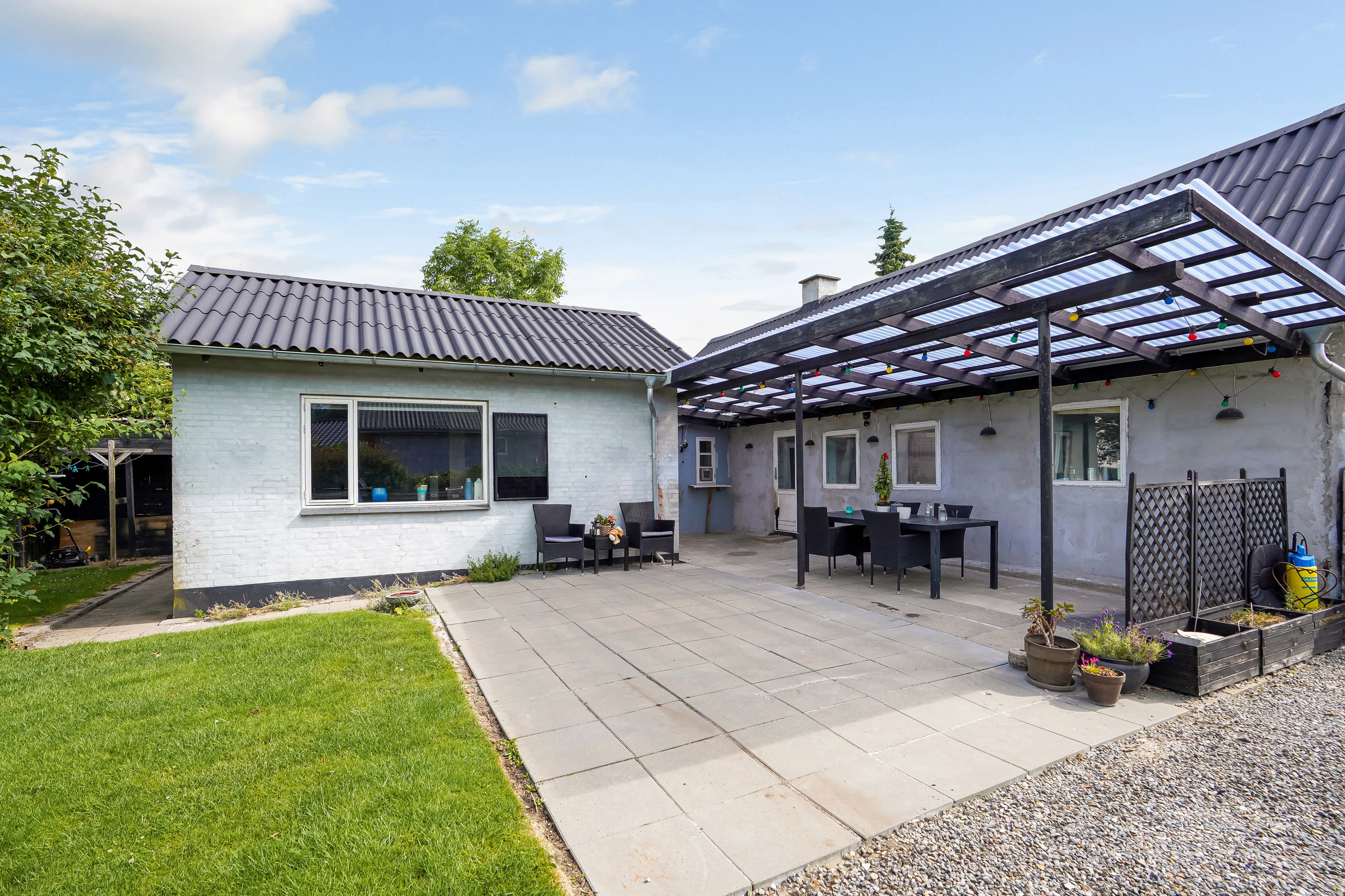 Fremhævet terrasse billede i fuldskærmstilstand. Billede af Tallerupvej 73C, Tommerup St, 5690 Tommerup