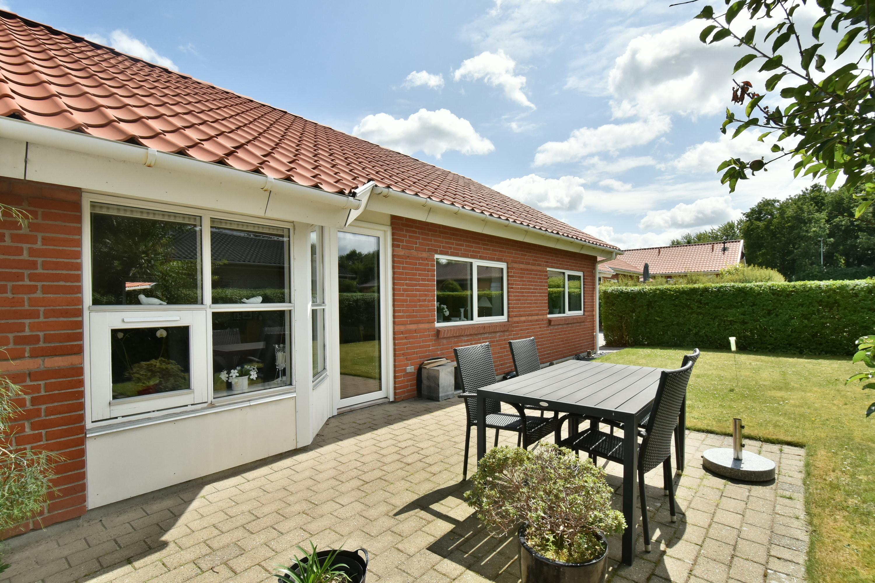 Fremhævet terrasse billede i fuldskærmstilstand. Billede af Jættevej 56B, Skibbild, 7480 Vildbjerg