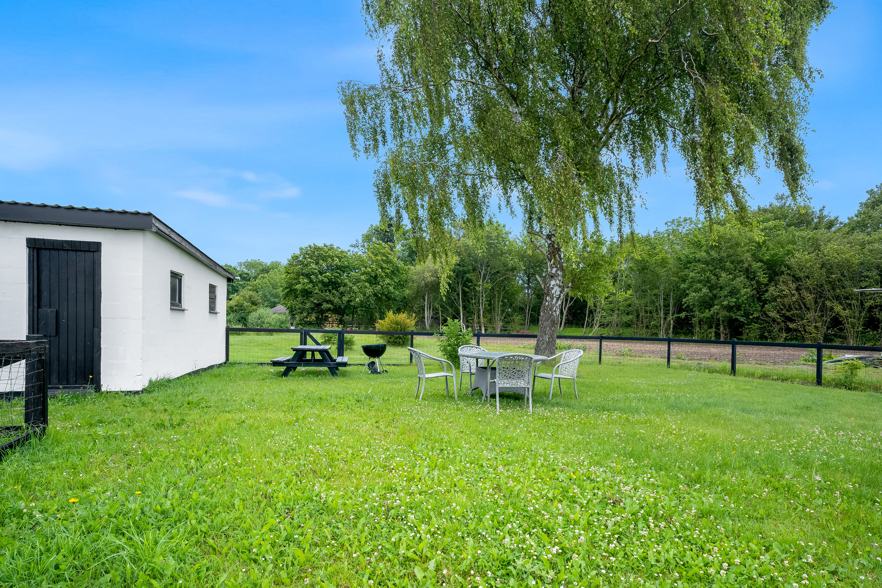 Fremhævet have billede i fuldskærmstilstand. Billede af Skovvej 5, 4960 Holeby