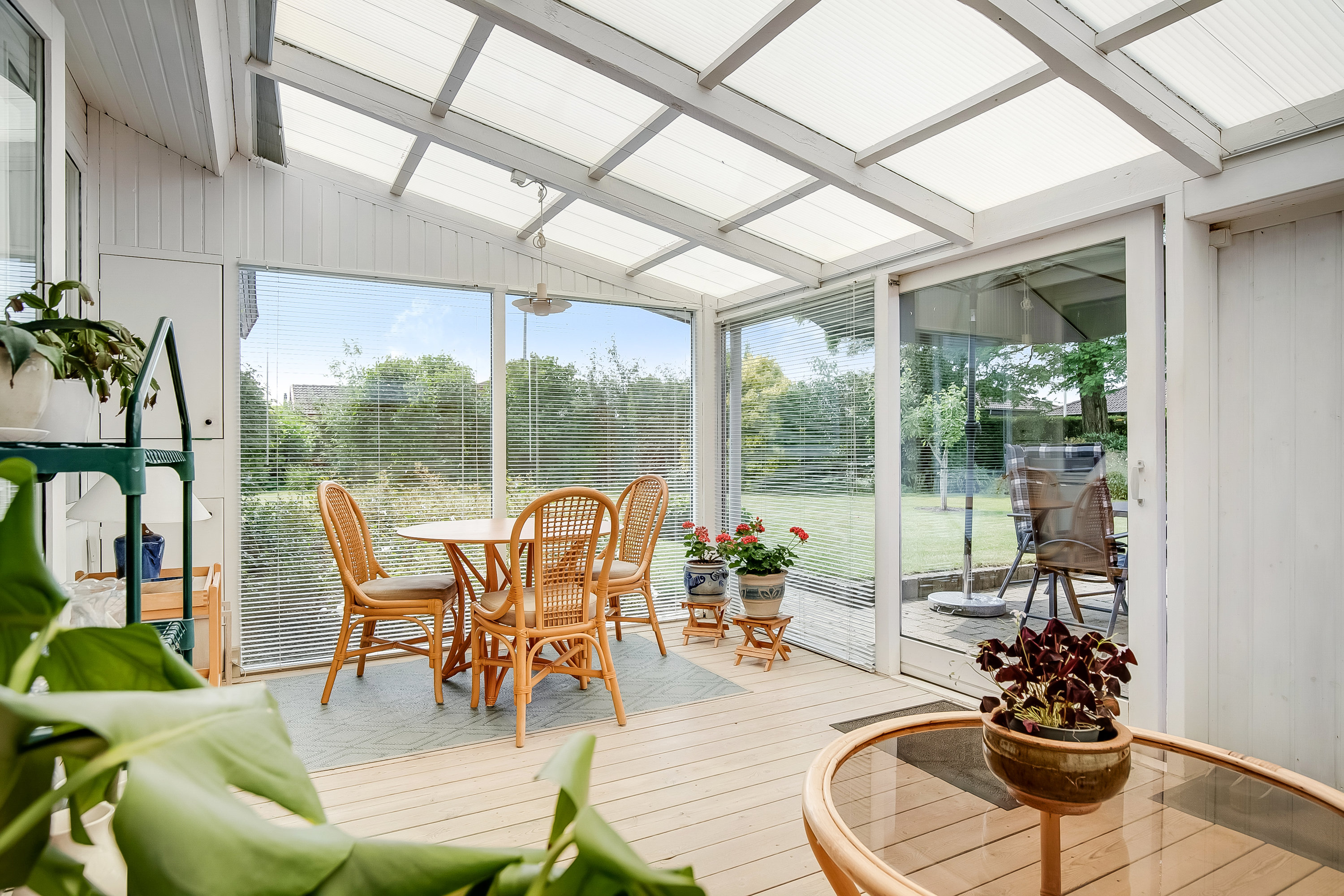 Fremhævet udestue billede i fuldskærmstilstand. Billede af Julivænget 61, Bramdrupdam, 6000 Kolding