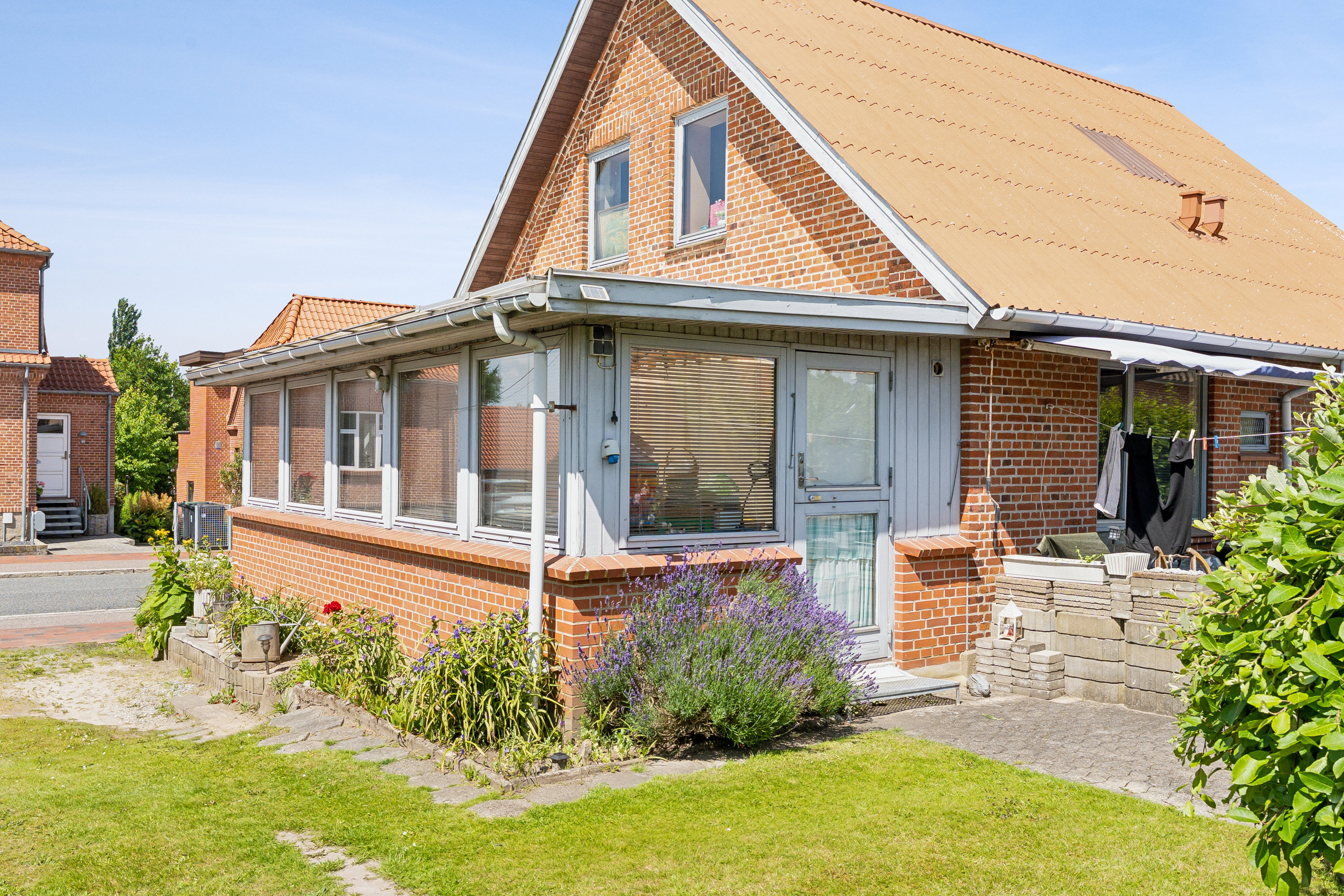 Fremhævet ejendom 1 billede i fuldskærmstilstand. Billede af Hovedgaden 47, 8860 Ulstrup