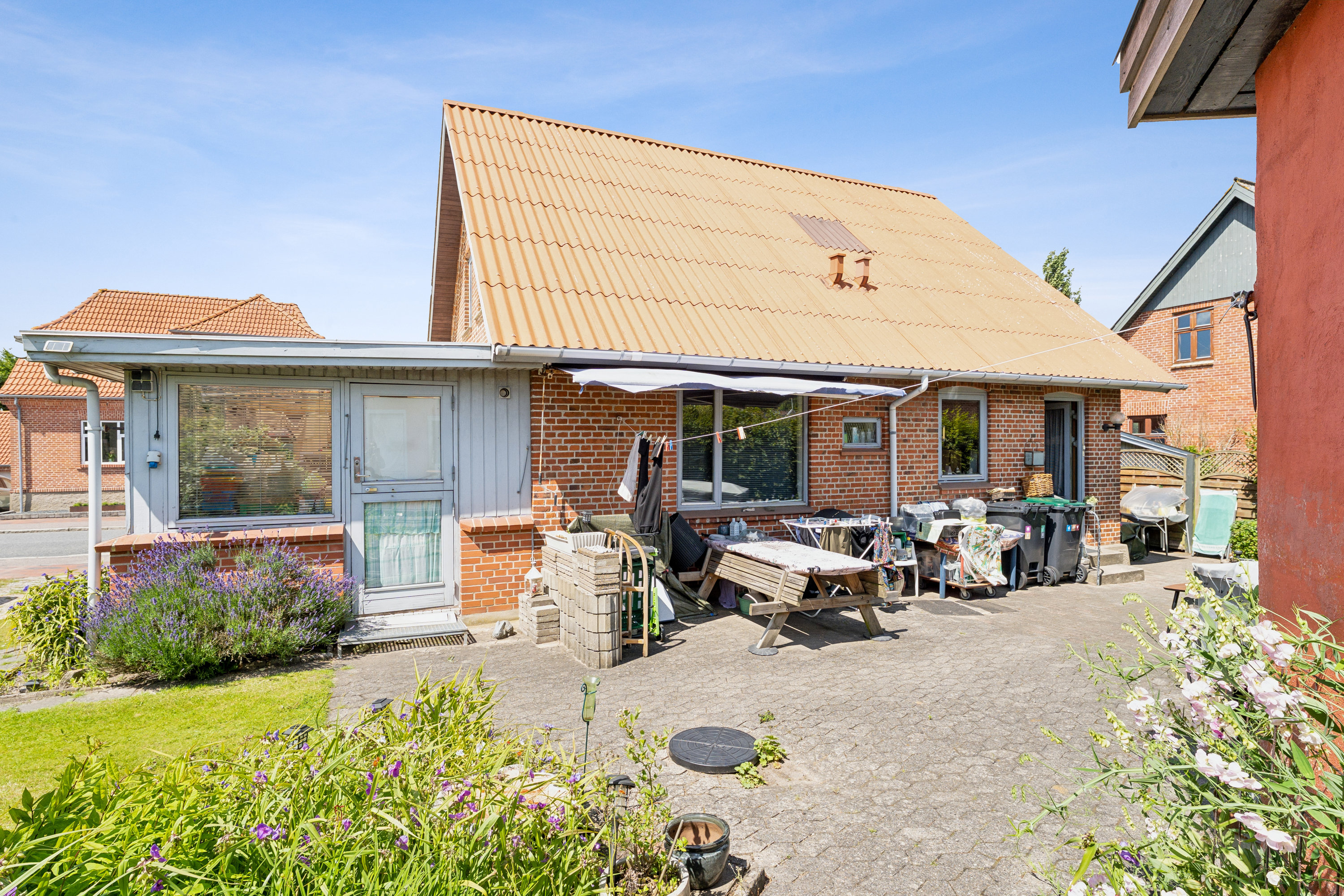 Miniaturebillede 2: ejendom 1. Billede af Hovedgaden 47, 8860 Ulstrup