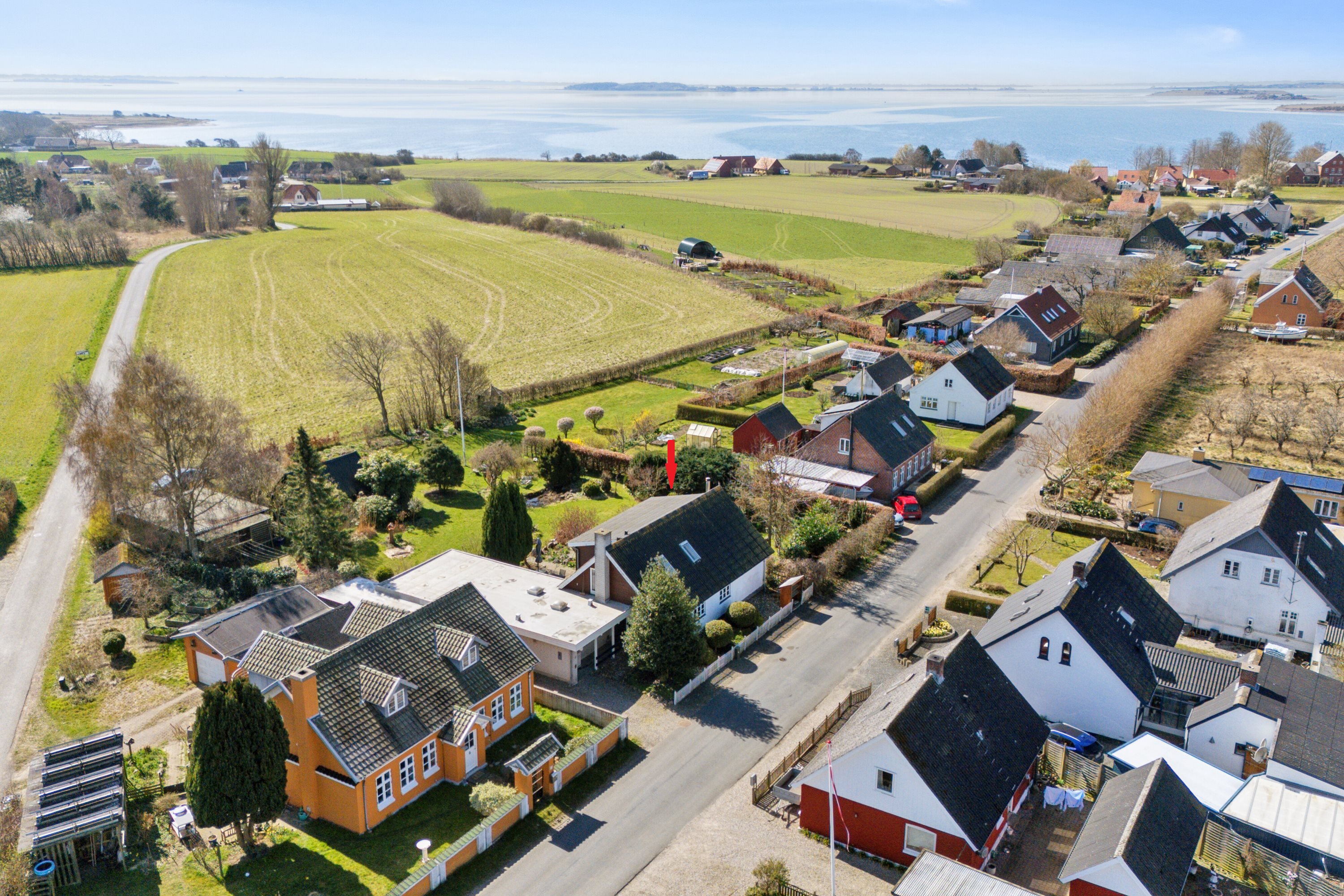 Fremhævet  billede i fuldskærmstilstand. Billede af Fjællebrovejen 35, Fjællebroen, 5762 Vester Skerninge