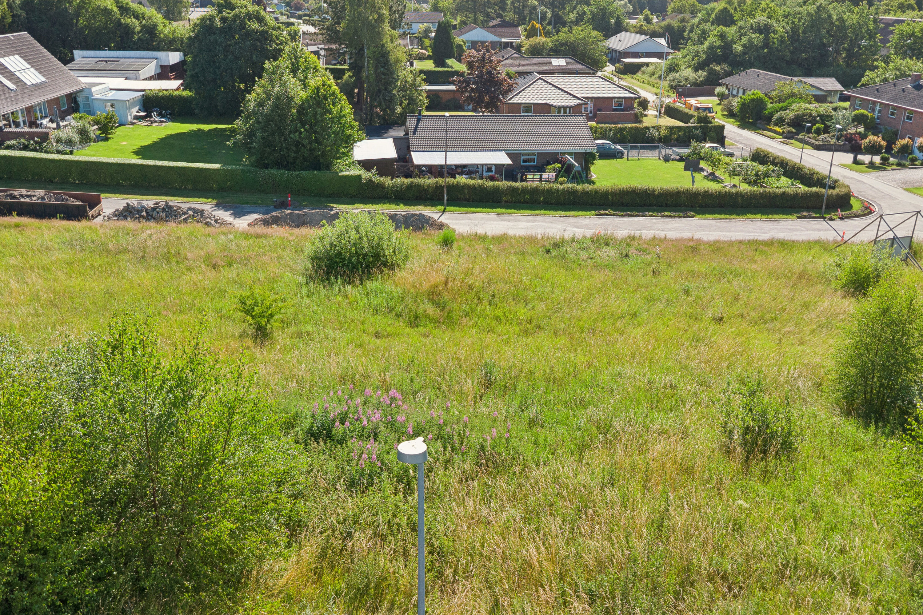 Fremhævet udendørs billede i fuldskærmstilstand. Billede af Kløvermarken 3, Skallebølle, 5492 Vissenbjerg
