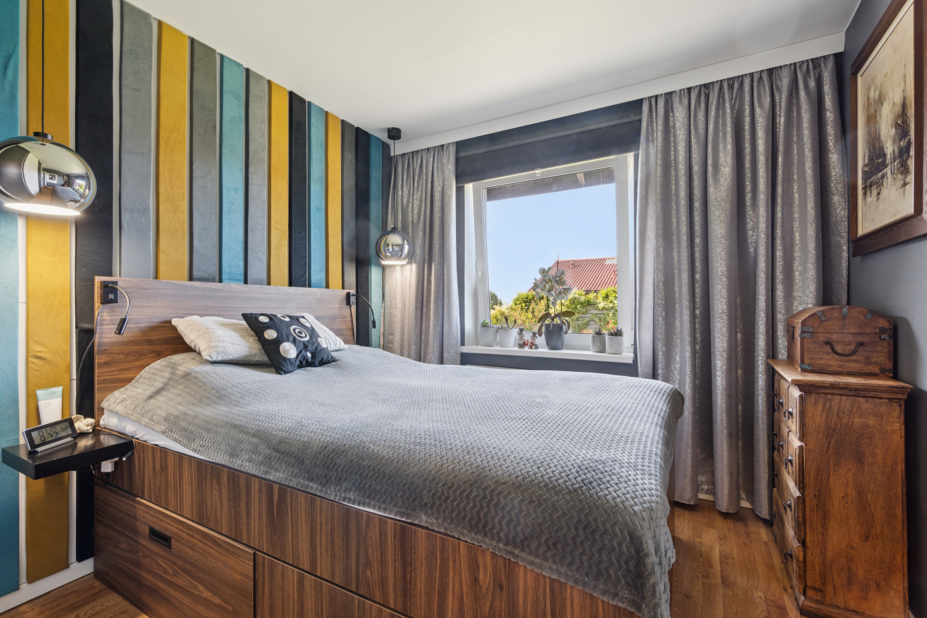 Fremhævet soveværelse billede i fuldskærmstilstand. Billede af Bøgebakken 7, Ræhr, 7730 Hanstholm