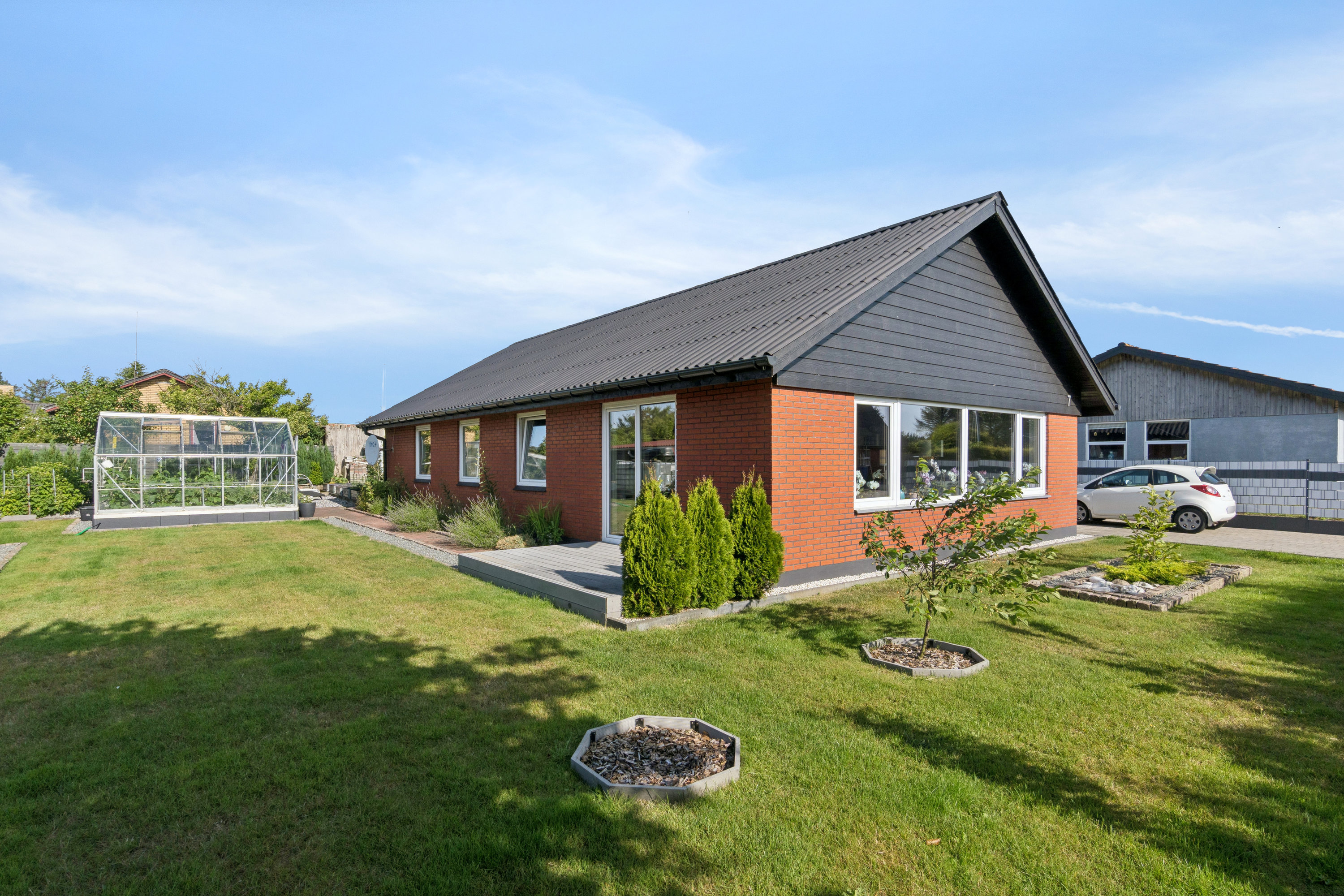 Fremhævet haven billede i fuldskærmstilstand. Billede af Bøgebakken 7, Ræhr, 7730 Hanstholm