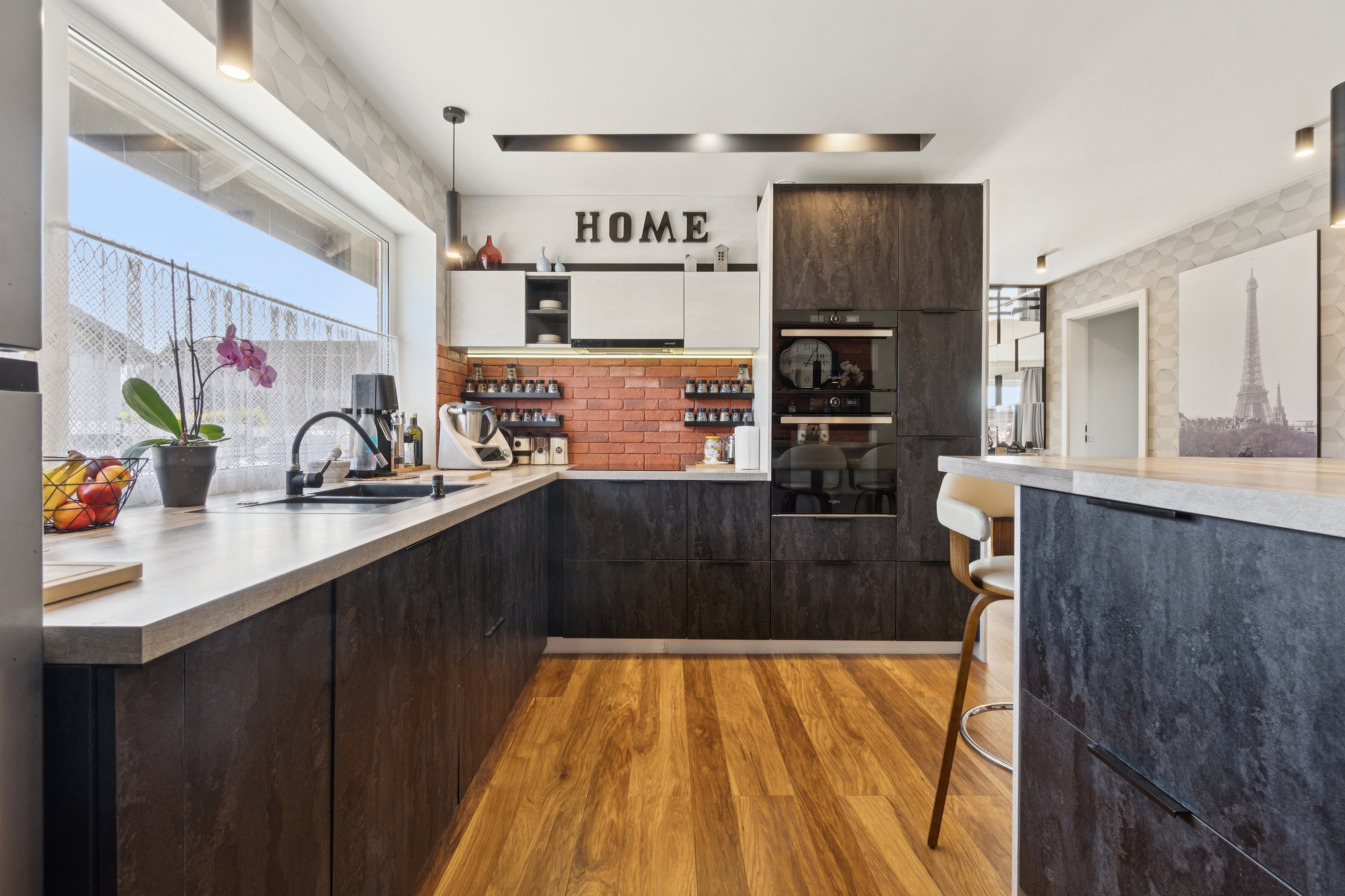 Fremhævet køkken billede i fuldskærmstilstand. Billede af Bøgebakken 7, Ræhr, 7730 Hanstholm