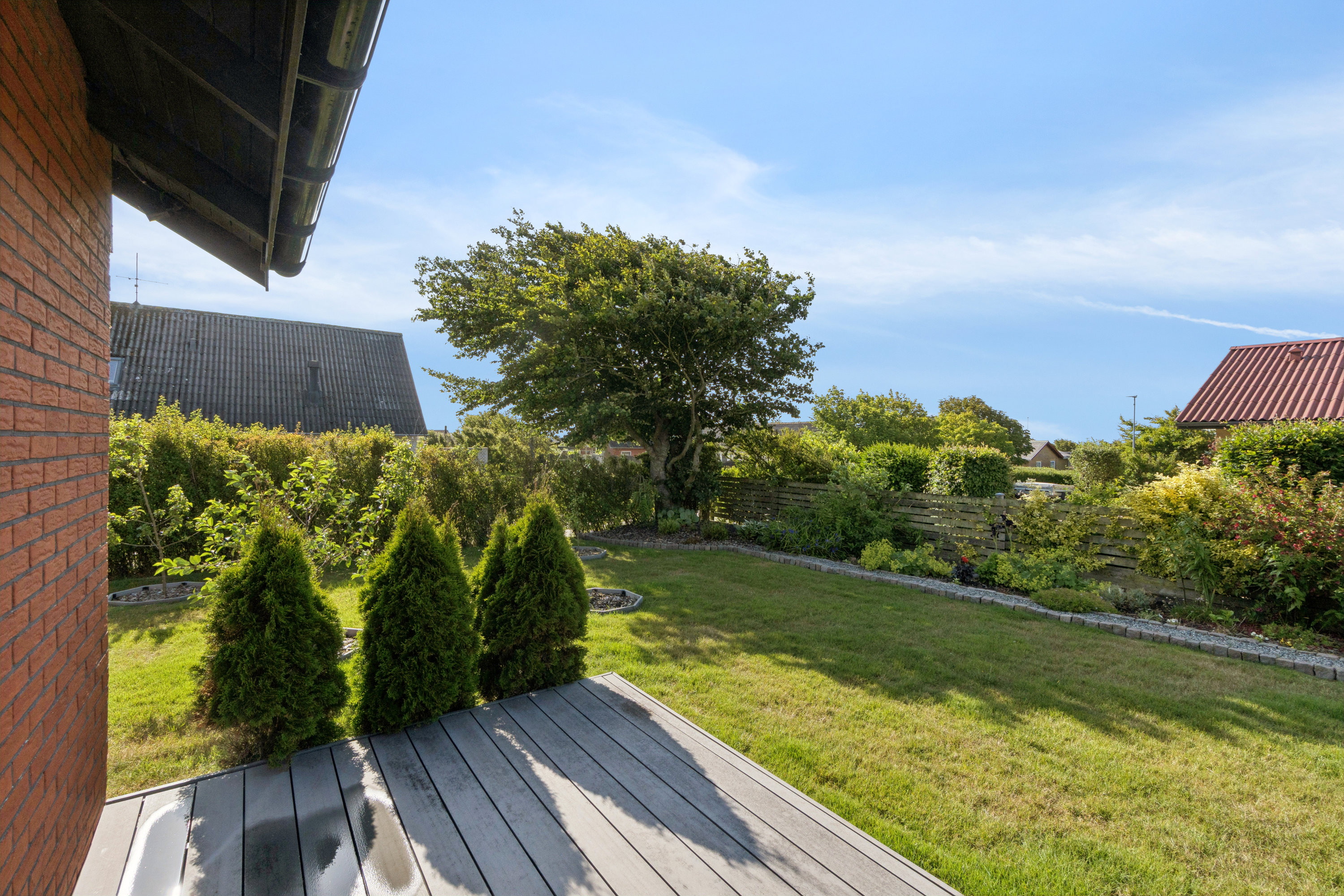 Fremhævet haven billede i fuldskærmstilstand. Billede af Bøgebakken 7, Ræhr, 7730 Hanstholm