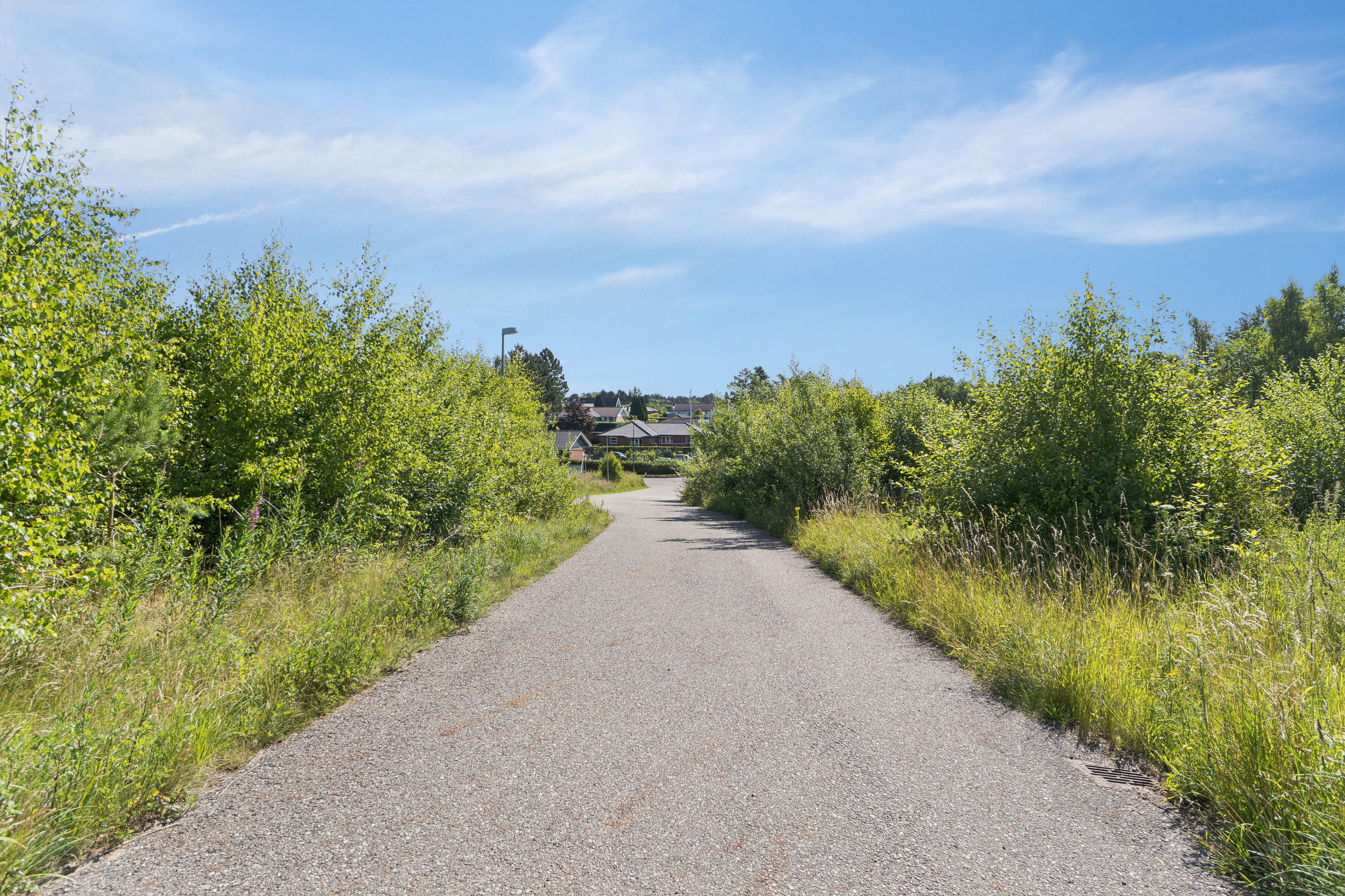 Fremhævet set fra vejen billede i fuldskærmstilstand. Billede af Kløvermarken 19, Skallebølle, 5492 Vissenbjerg