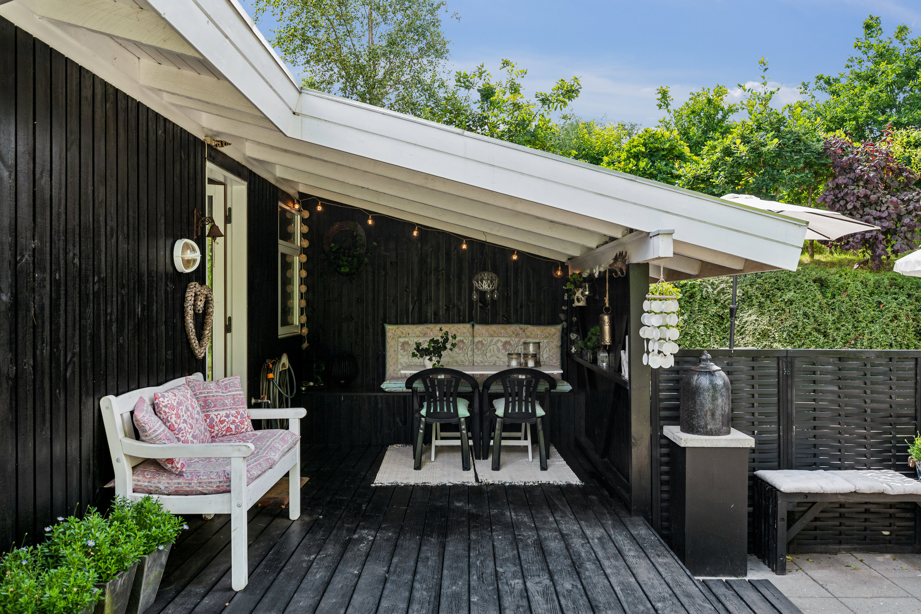 Fremhævet terrasse billede i fuldskærmstilstand. Billede af Eskildshøj 4, Fuglsø, 8420 Knebel