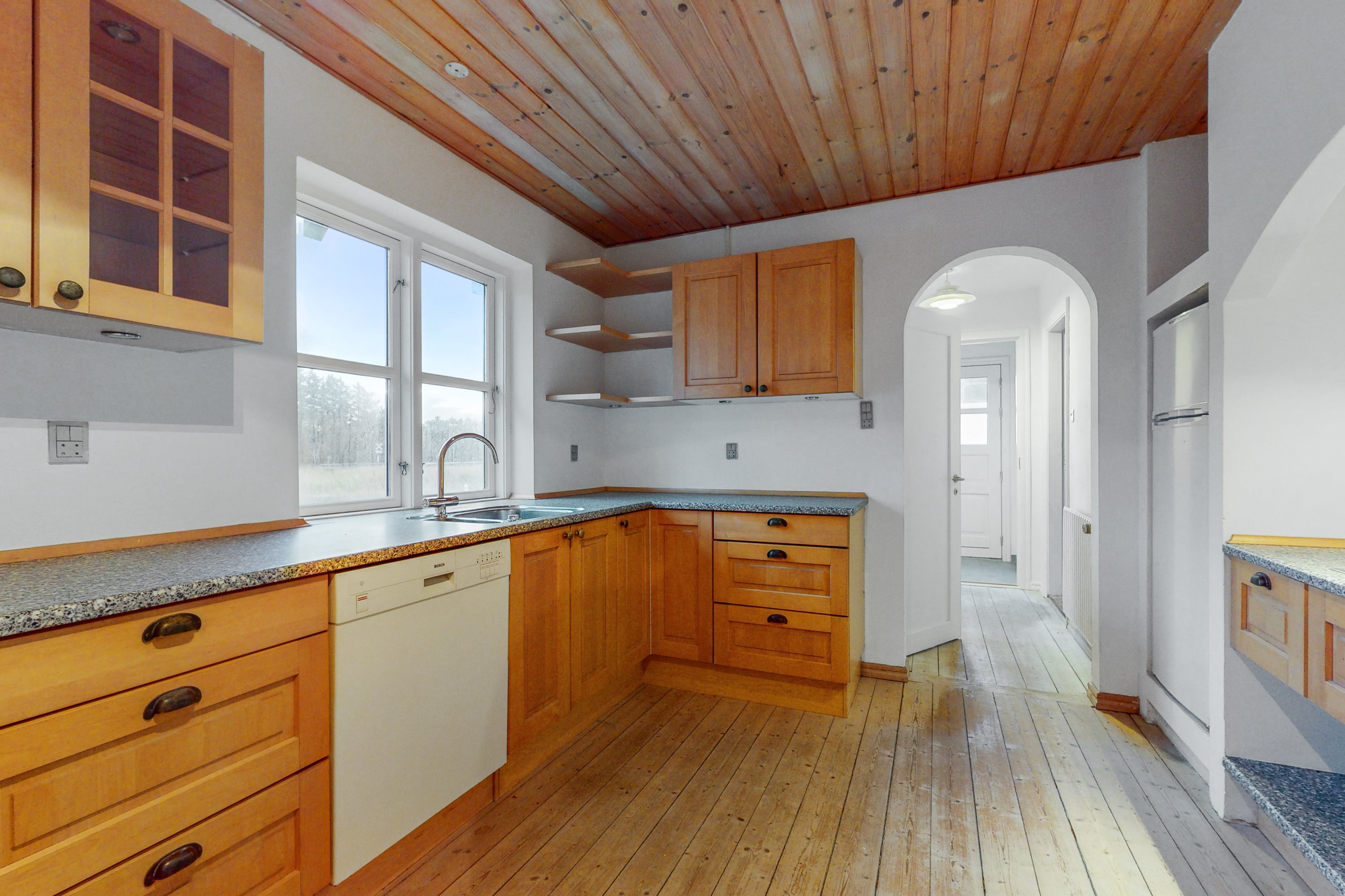 Miniaturebillede 2: køkken. Billede af Gl Landevej 39, Tornby, 9850 Hirtshals