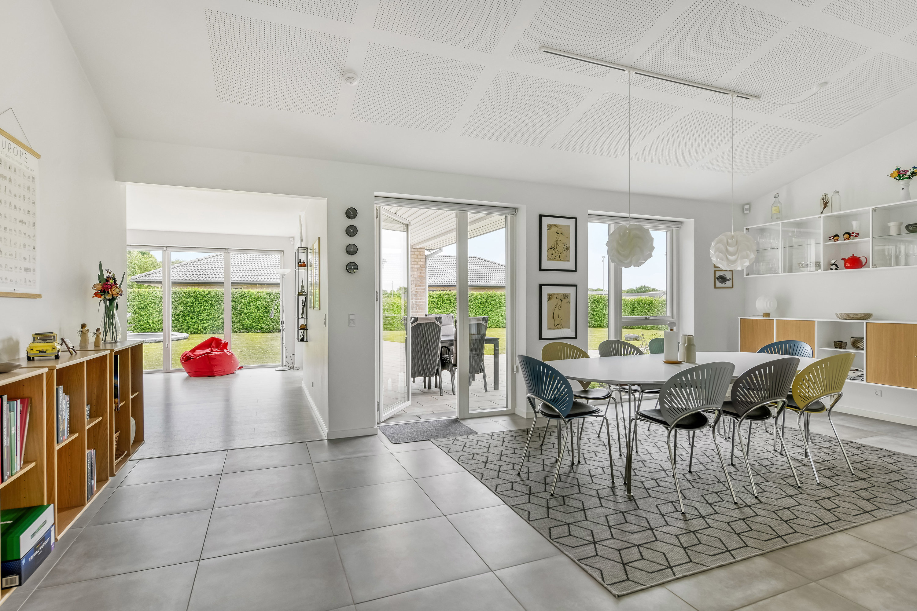 Fremhævet stue billede i fuldskærmstilstand. Billede af Hønseringen 7, 7190 Billund