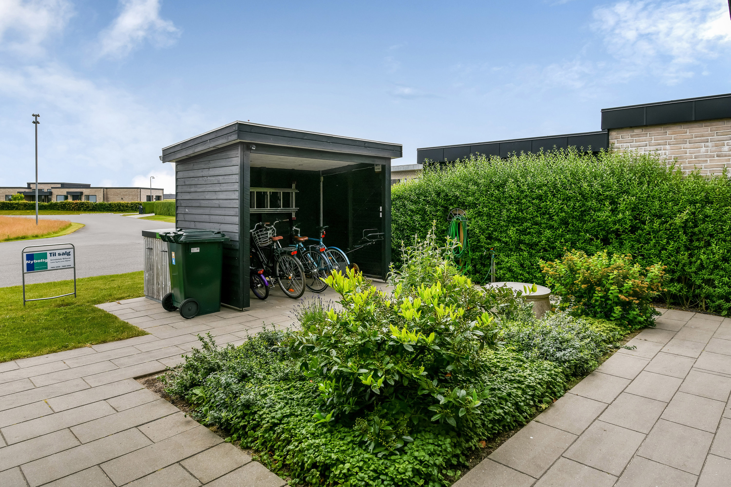 Fremhævet ejendommen billede i fuldskærmstilstand. Billede af Hønseringen 7, 7190 Billund