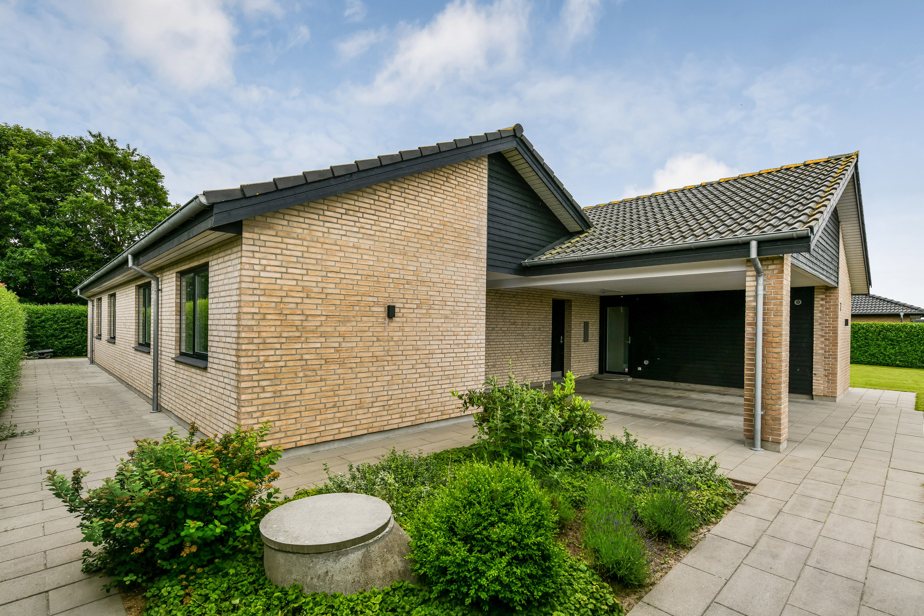 Fremhævet ejendommen billede i fuldskærmstilstand. Billede af Hønseringen 7, 7190 Billund