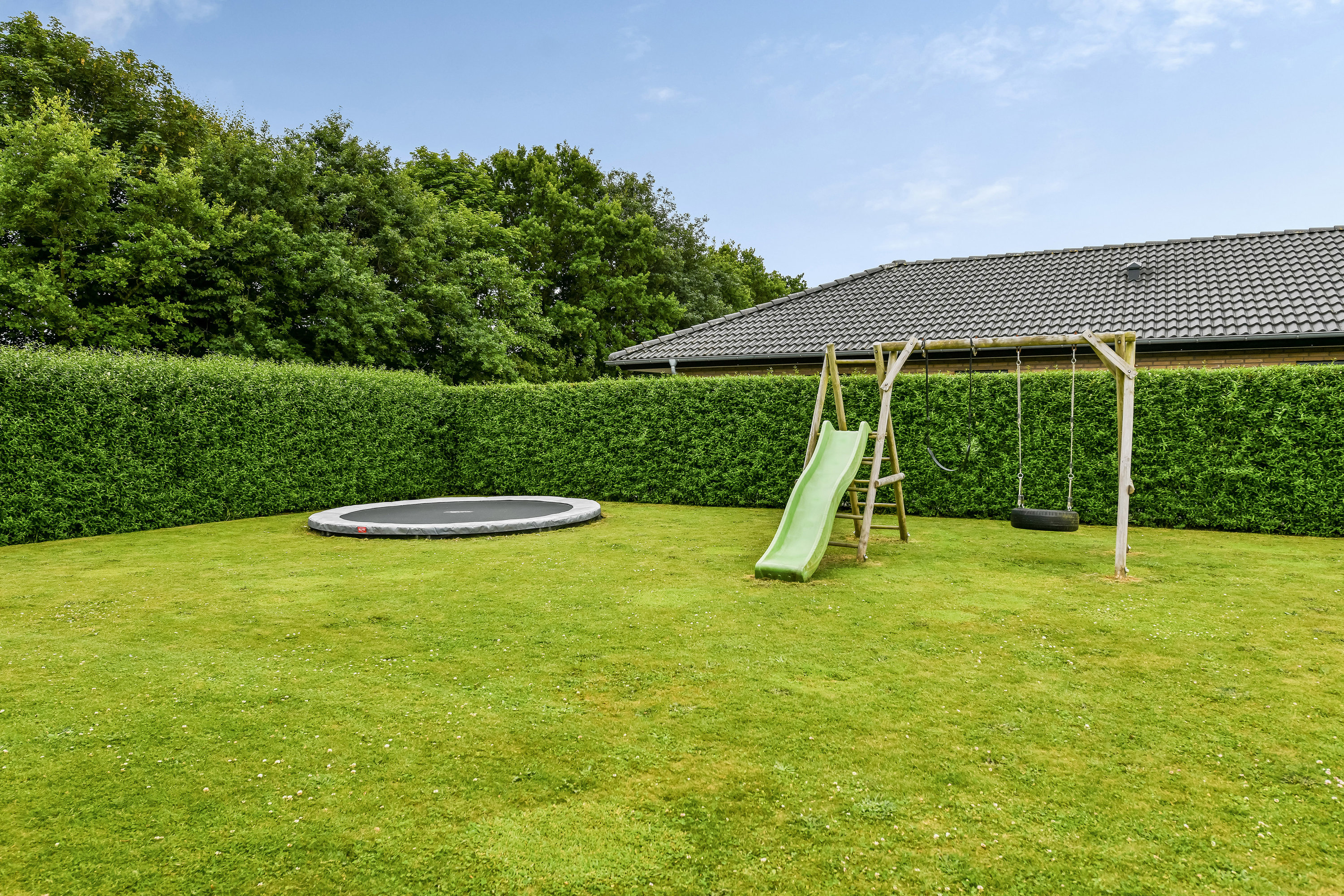 Fremhævet have billede i fuldskærmstilstand. Billede af Hønseringen 7, 7190 Billund