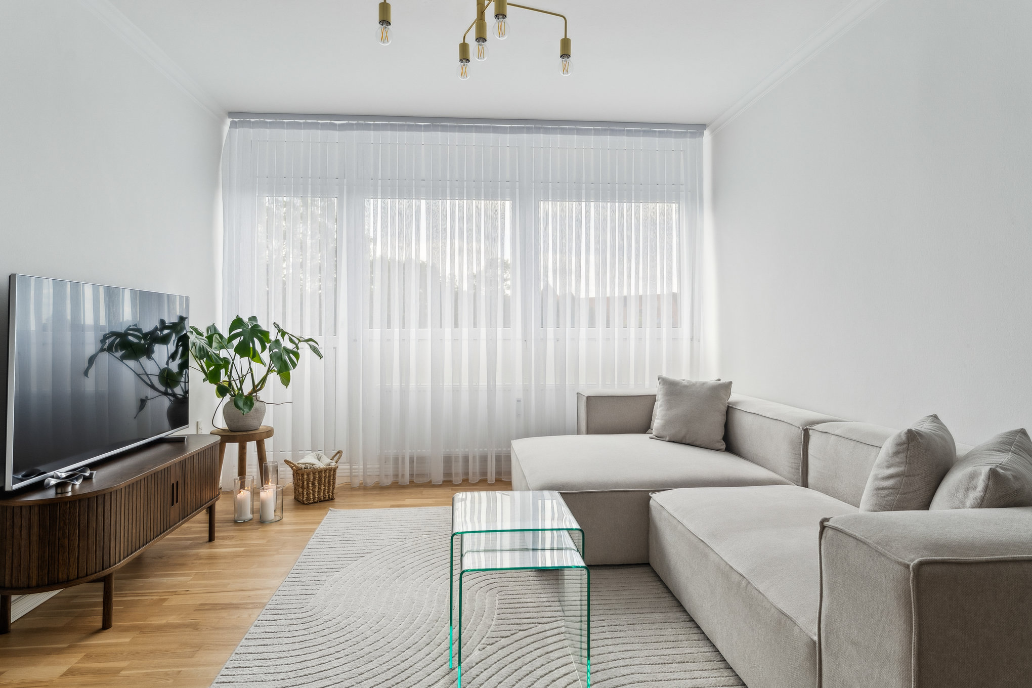 Fremhævet stue billede i fuldskærmstilstand. Billede af Nyvangsvej 36A, 2. tv., 8900 Randers C