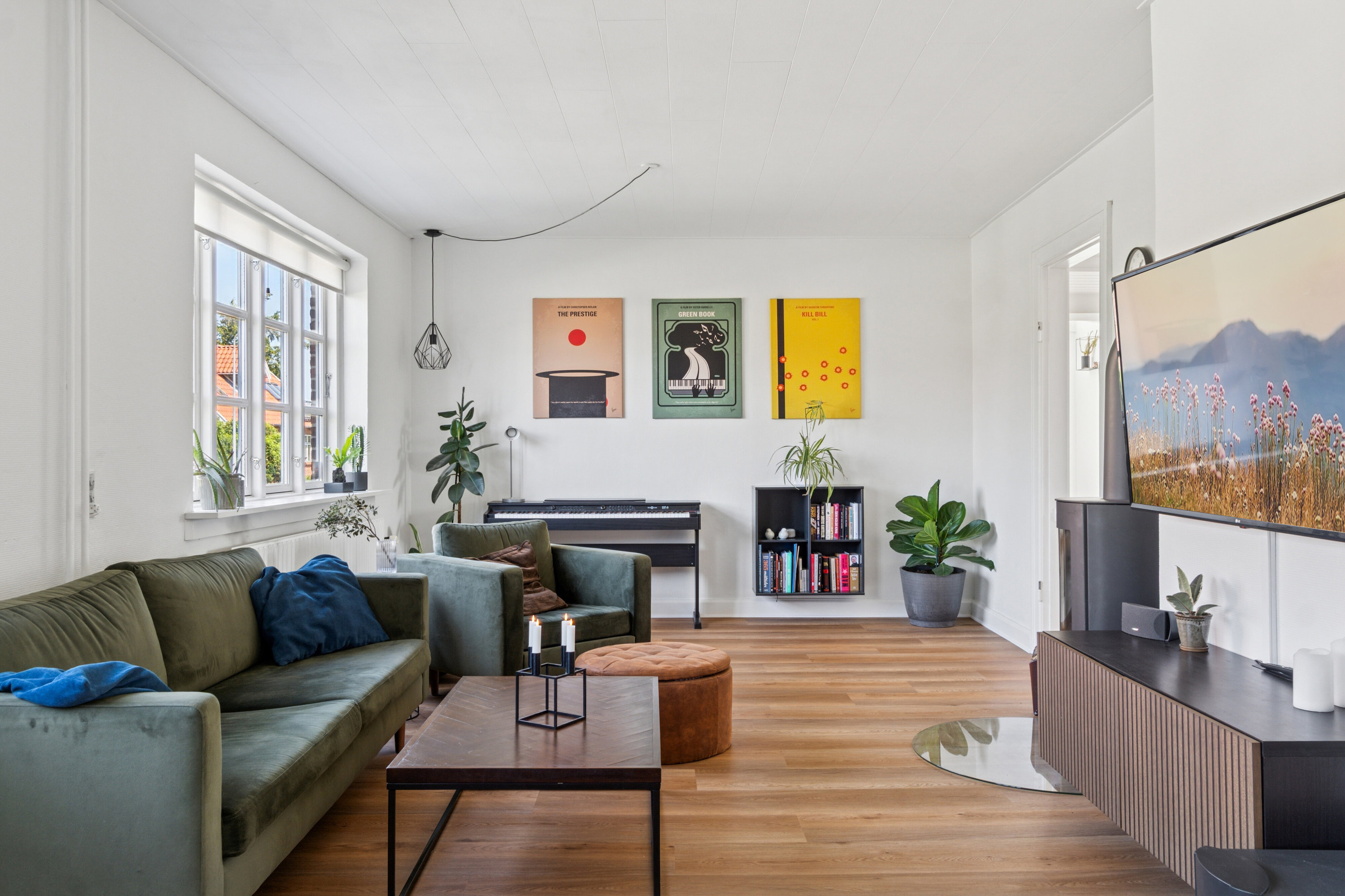 Fremhævet stue billede i fuldskærmstilstand. Billede af Grønlandsvej 20, 4200 Slagelse