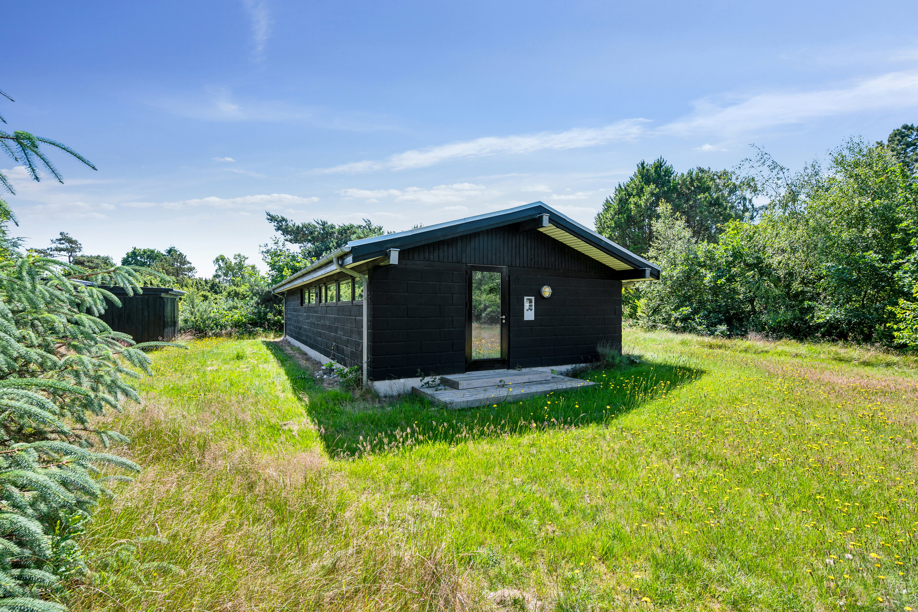 Fremhævet ejendom 1 billede i fuldskærmstilstand. Billede af Øreflippen 42, Øer Strand, 8400 Ebeltoft