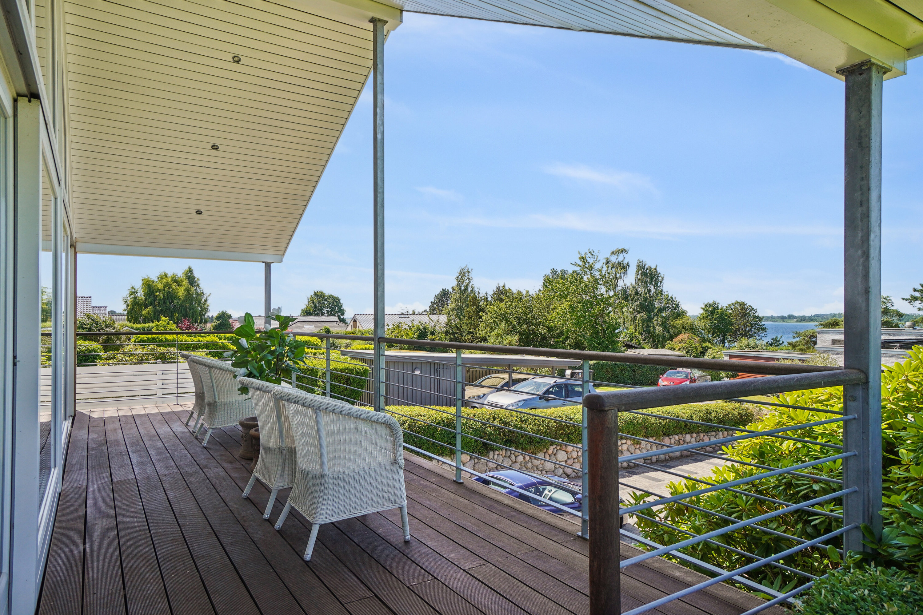 Fremhævet overdækket terrasse billede i fuldskærmstilstand. Billede af Strandagervej 16, 4040 Jyllinge
