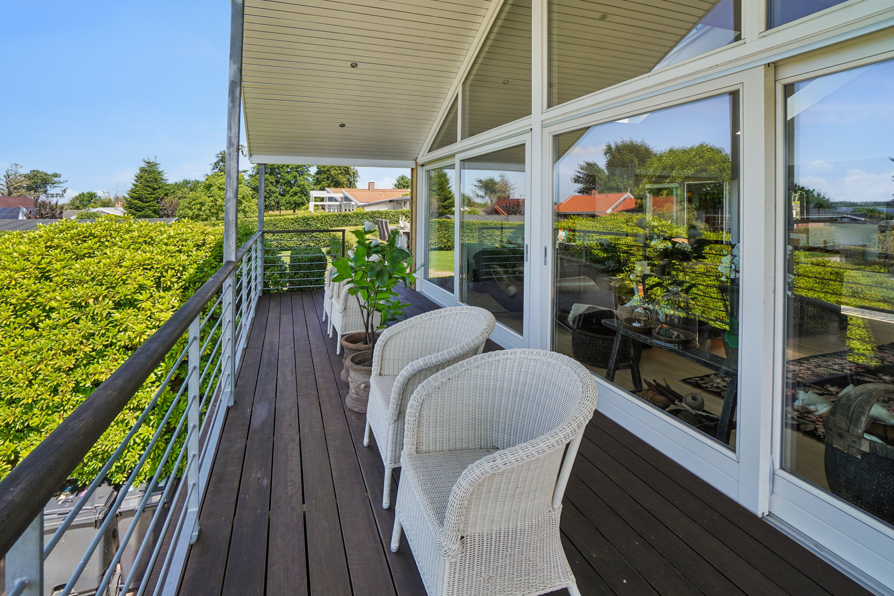 Fremhævet altan billede i fuldskærmstilstand. Billede af Strandagervej 16, 4040 Jyllinge