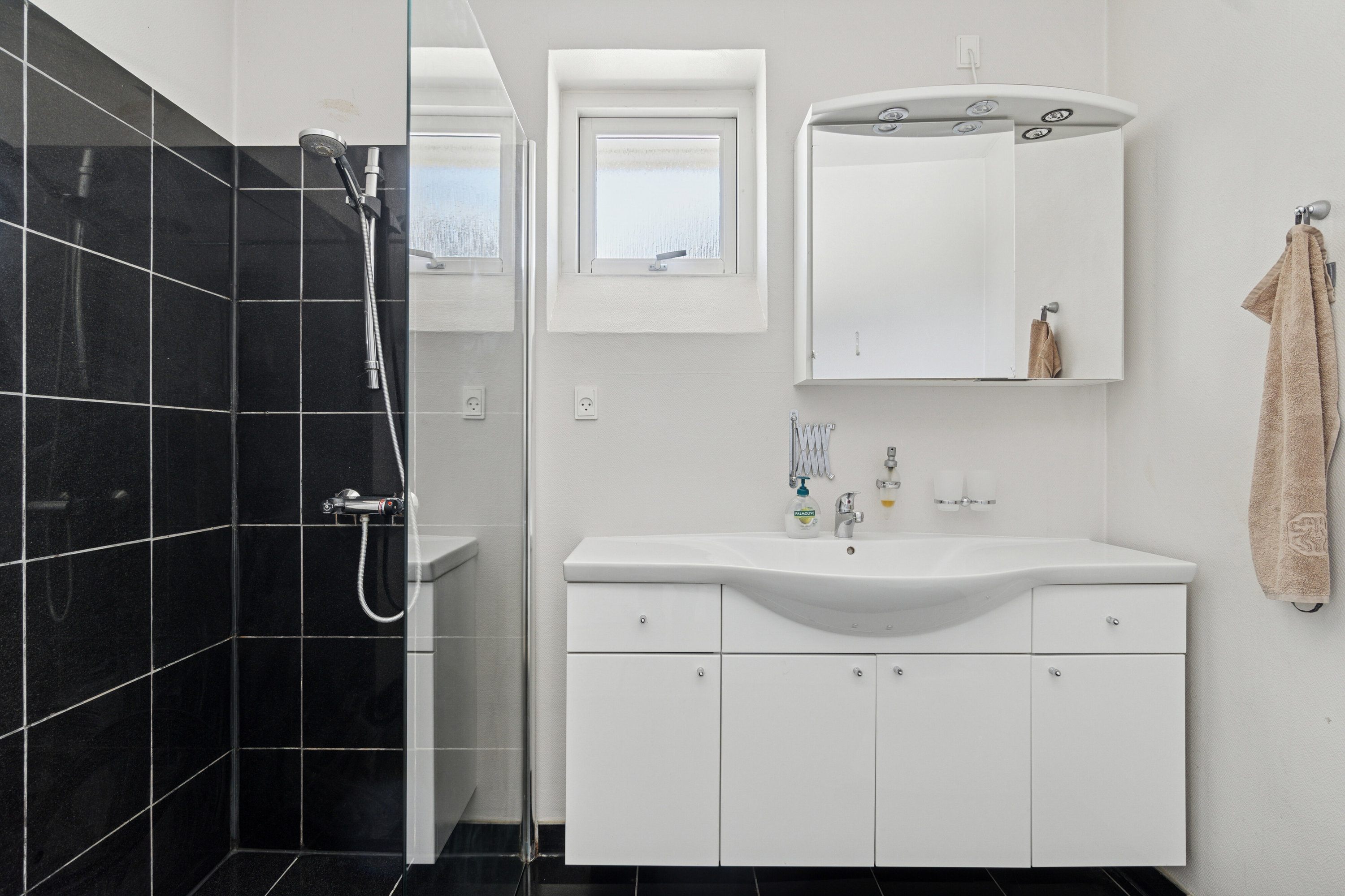 Fremhævet badeværelse billede i fuldskærmstilstand. Billede af Ny Sebberupvej 17, 8723 Løsning